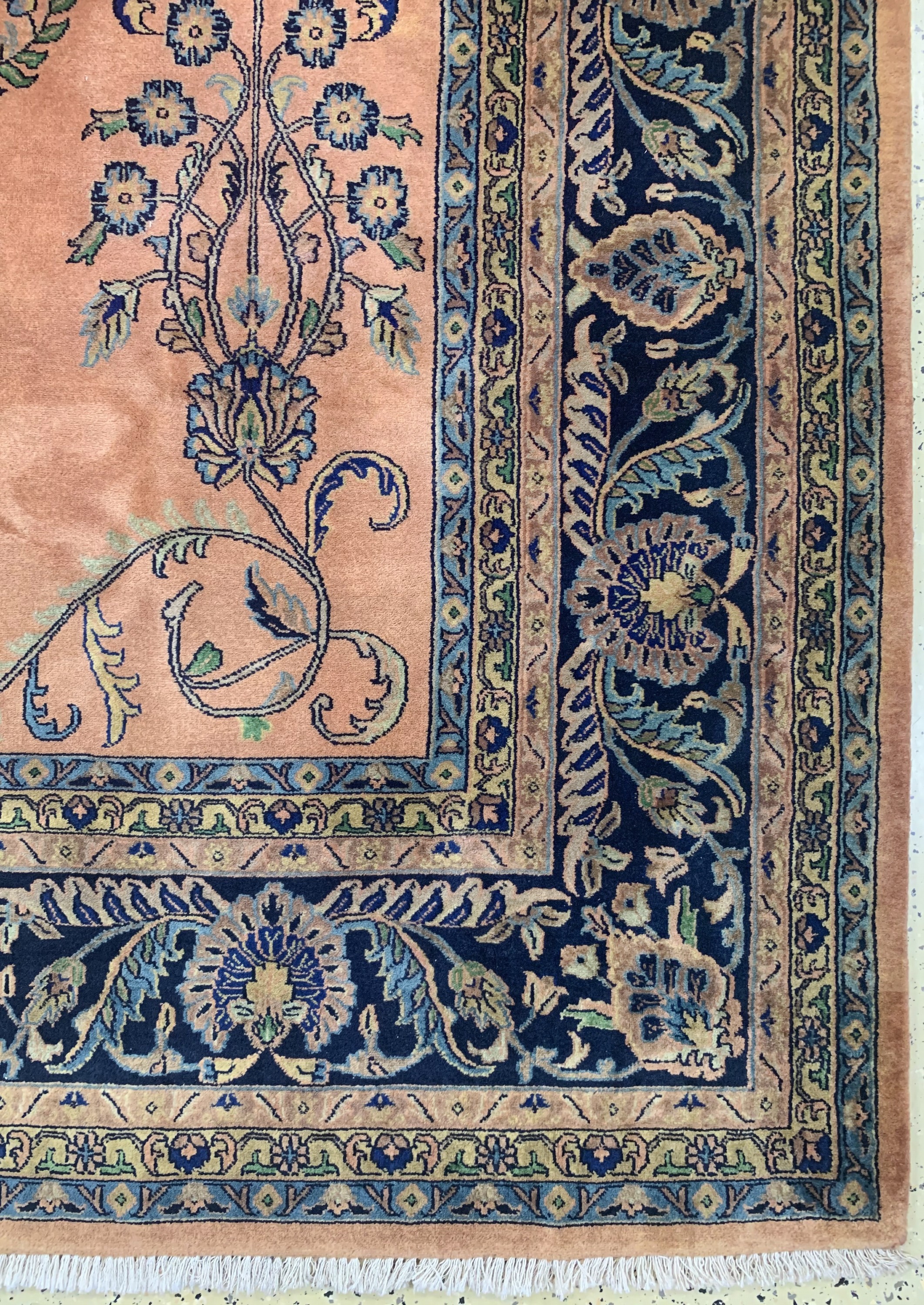 Detail a: Sarogh Mohajeran fein, Indien, Ende 20.Jhd,Korkwolle auf Baumwolle, ca. 303 x 246 cm, EHZ: 2