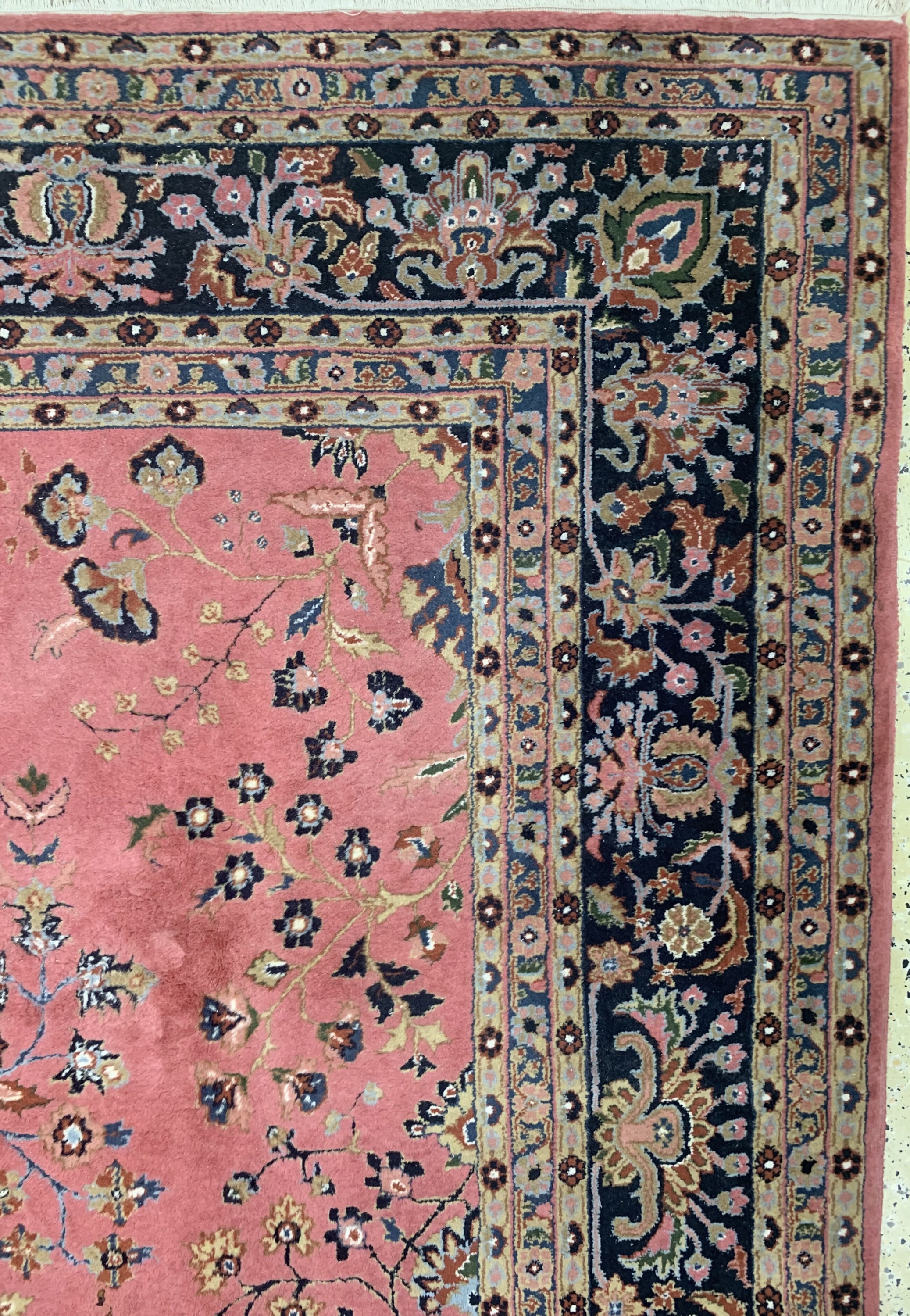 Detail e: Sarogh, Indien, ca. 60 Jahre, Wolle auf Baumwolle, ca. 341 x 254 cm, EHZ: 2
