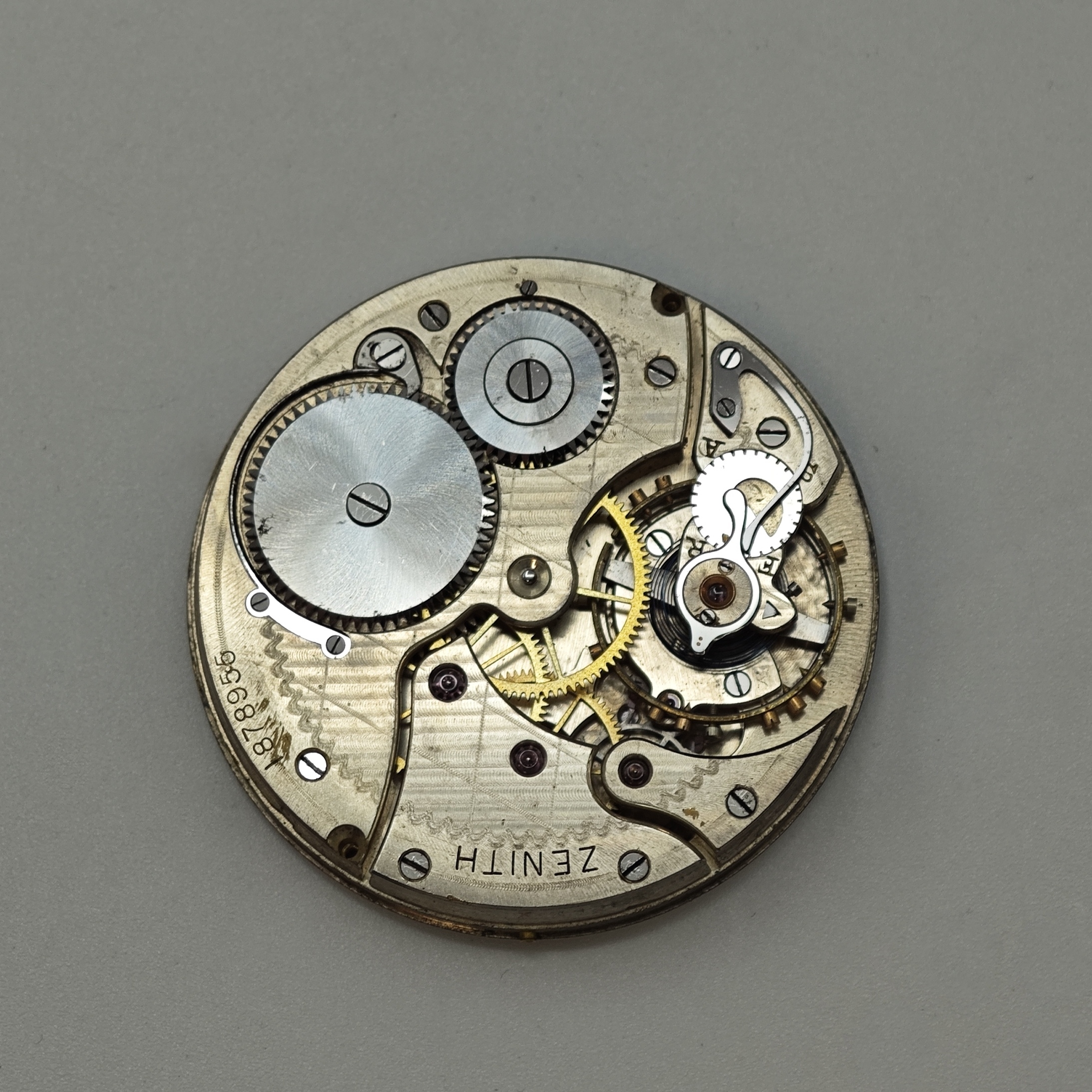 Detail c: ZENITH offene Herrentaschenuhr im Achat- Gehäuse an passender Kette in 14k Gold mit Achatkugel, Schweiz um 1920, einschaliges Gehäuse über verg. ...