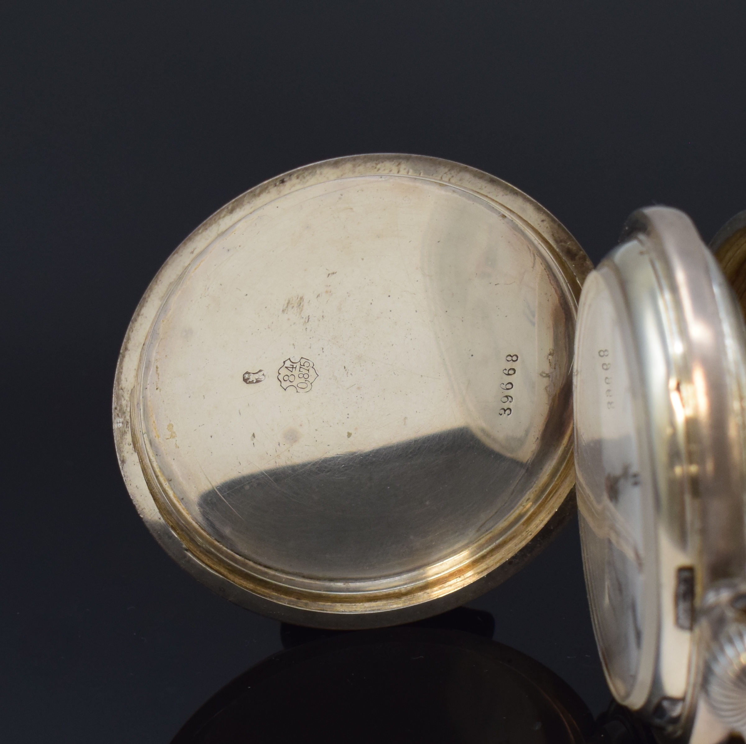 Detail a: TISSOT Savonette Herrentaschenuhr in 875er Silber für den russischen Markt, Schweiz um 1905, guill. Geh. beids. schwarz emaill., Sprungdeckel m. ...