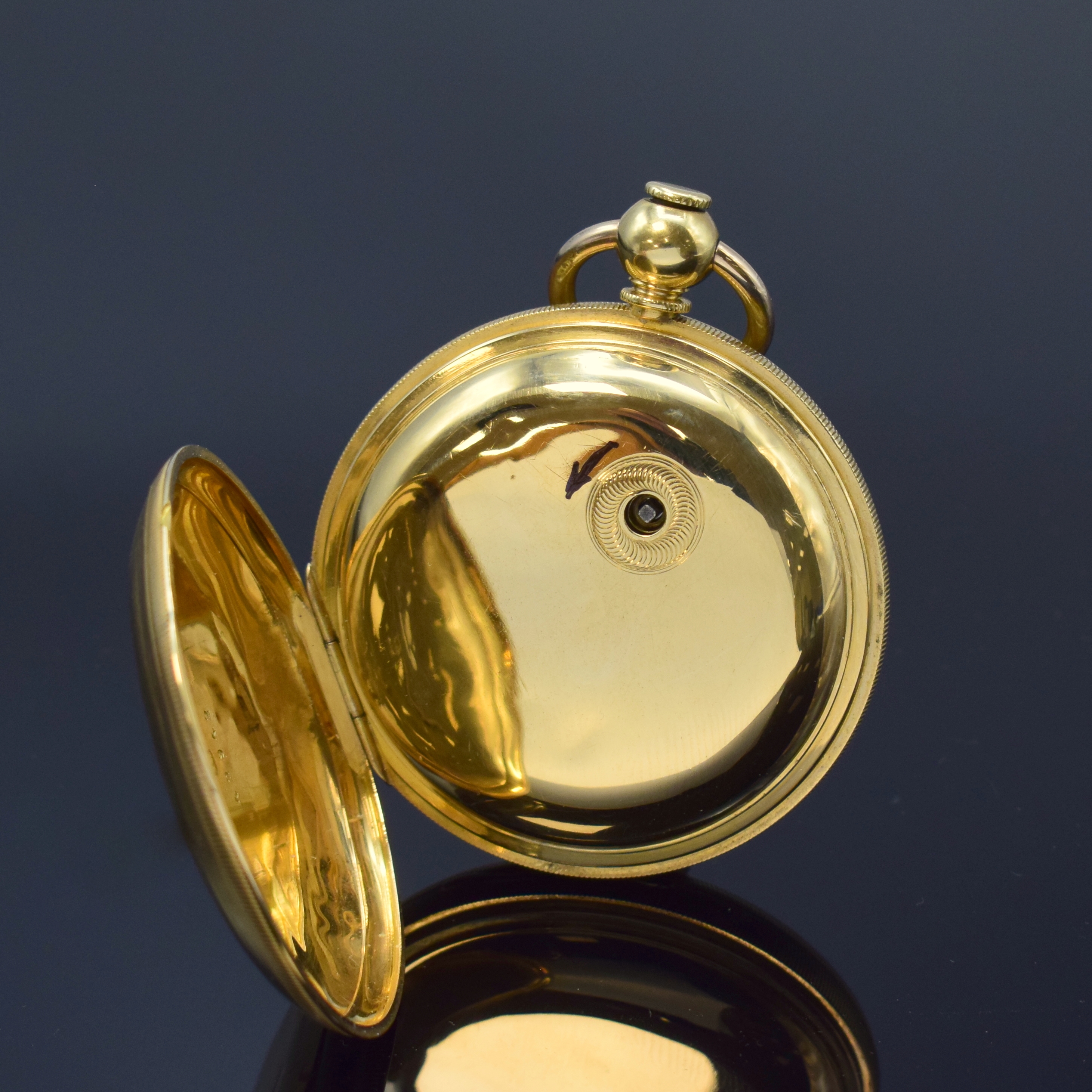 Detail d: M. I. TOBIAS & Co. Liverpool frühe Savonette Schlüsseltaschenuhr in GG 750/000, England um 1820, schweres, guill. Goldgeh. dell./ber., 2-teil. ...