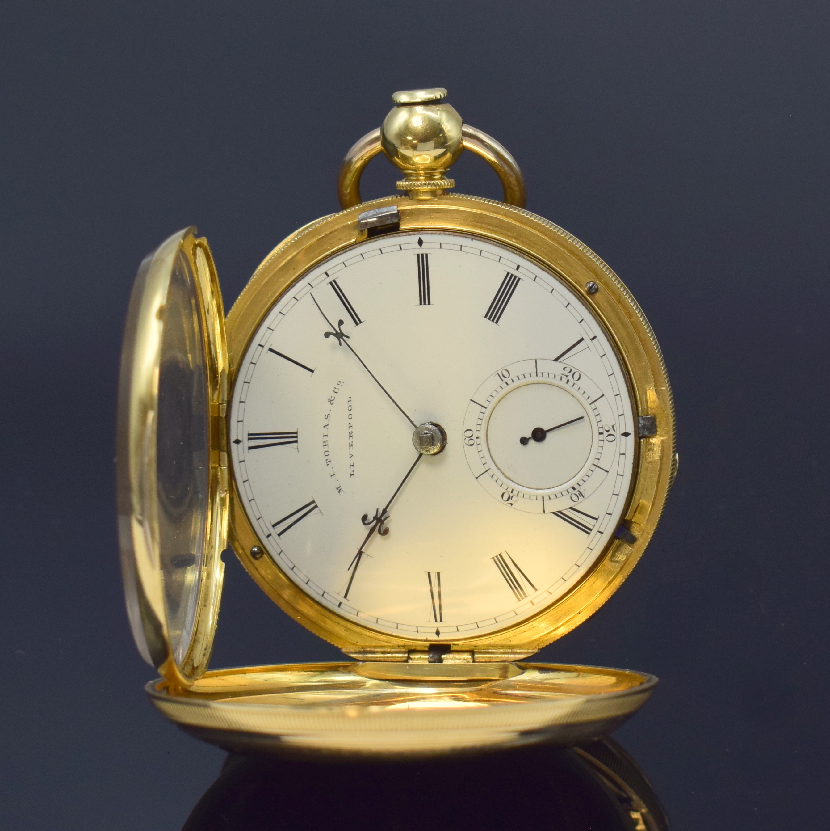 Detail e: M. I. TOBIAS & Co. Liverpool frühe Savonette Schlüsseltaschenuhr in GG 750/000, England um 1820, schweres, guill. Goldgeh. dell./ber., 2-teil. ...