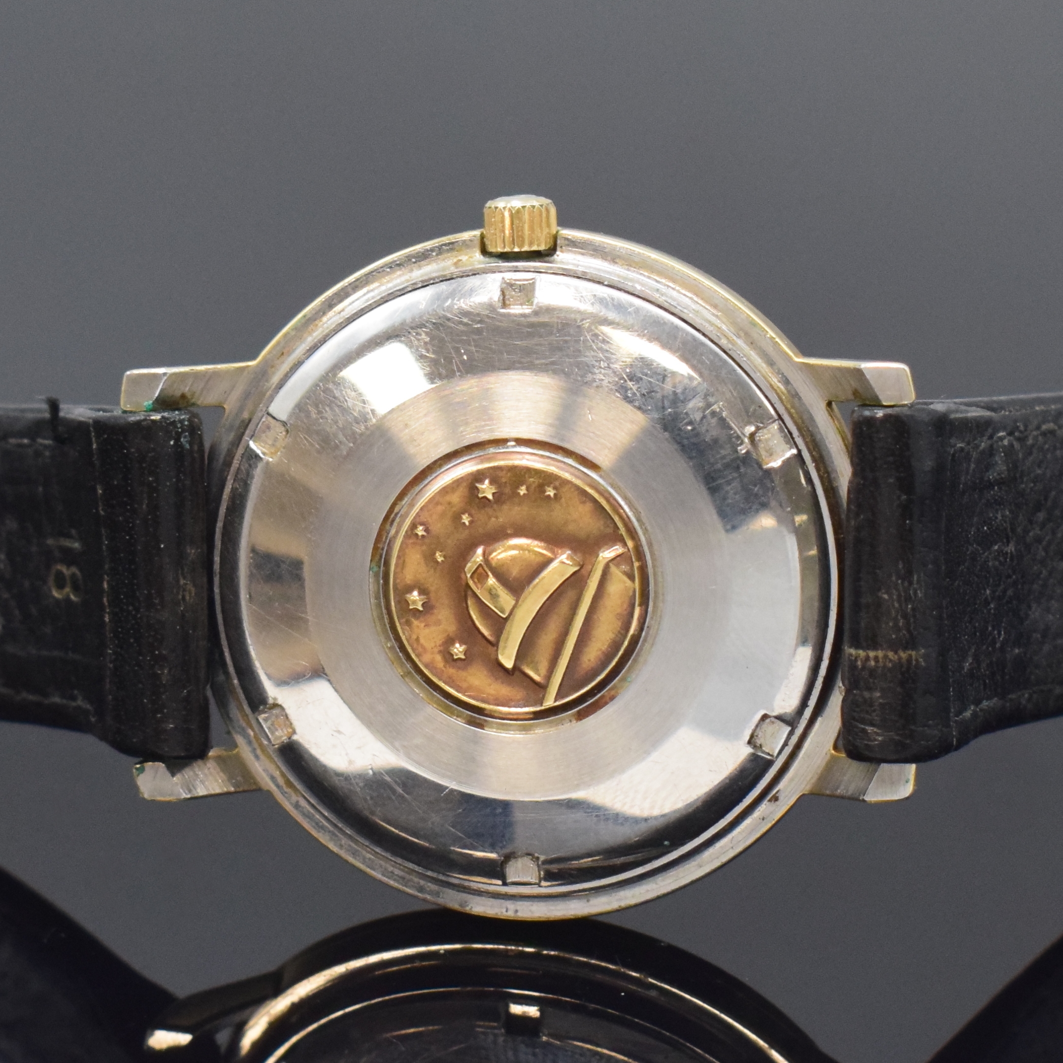 Detail c: OMEGA Constellation Armbandchronometer Referenz 168004-62, Schweiz um 1967, Automatik, verg. Geh., verschr. Boden rücks. Sternwarten-Symbol, silb. ...