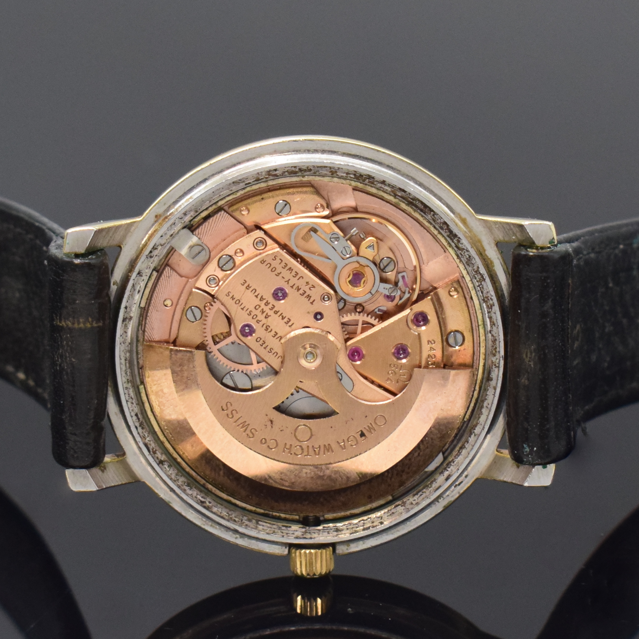 Detail e: OMEGA Constellation Armbandchronometer Referenz 168004-62, Schweiz um 1967, Automatik, verg. Geh., verschr. Boden rücks. Sternwarten-Symbol, silb. ...
