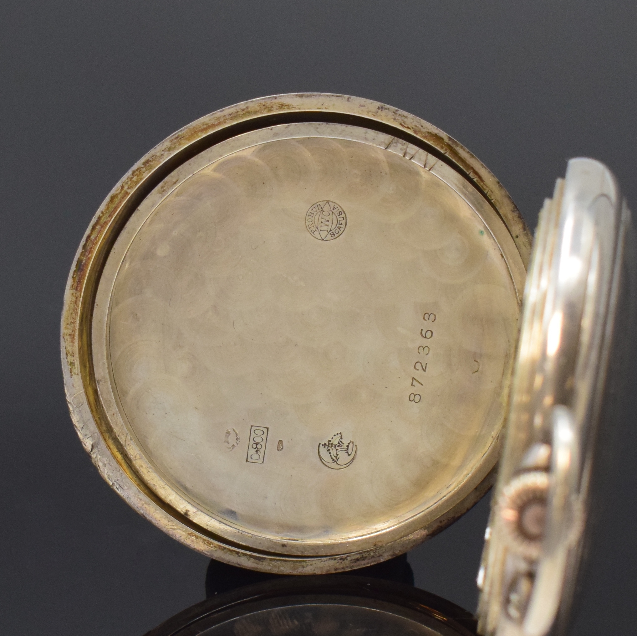 Detail d: IWC offene Silbertaschenuhr Kaliber 65, Schweiz um 1920, Streifen-guill. Geh., sign. Cuvette, sign. Emailzifferbl. m. Breguet- Zahlen, kl. Sek. b. 6, ...
