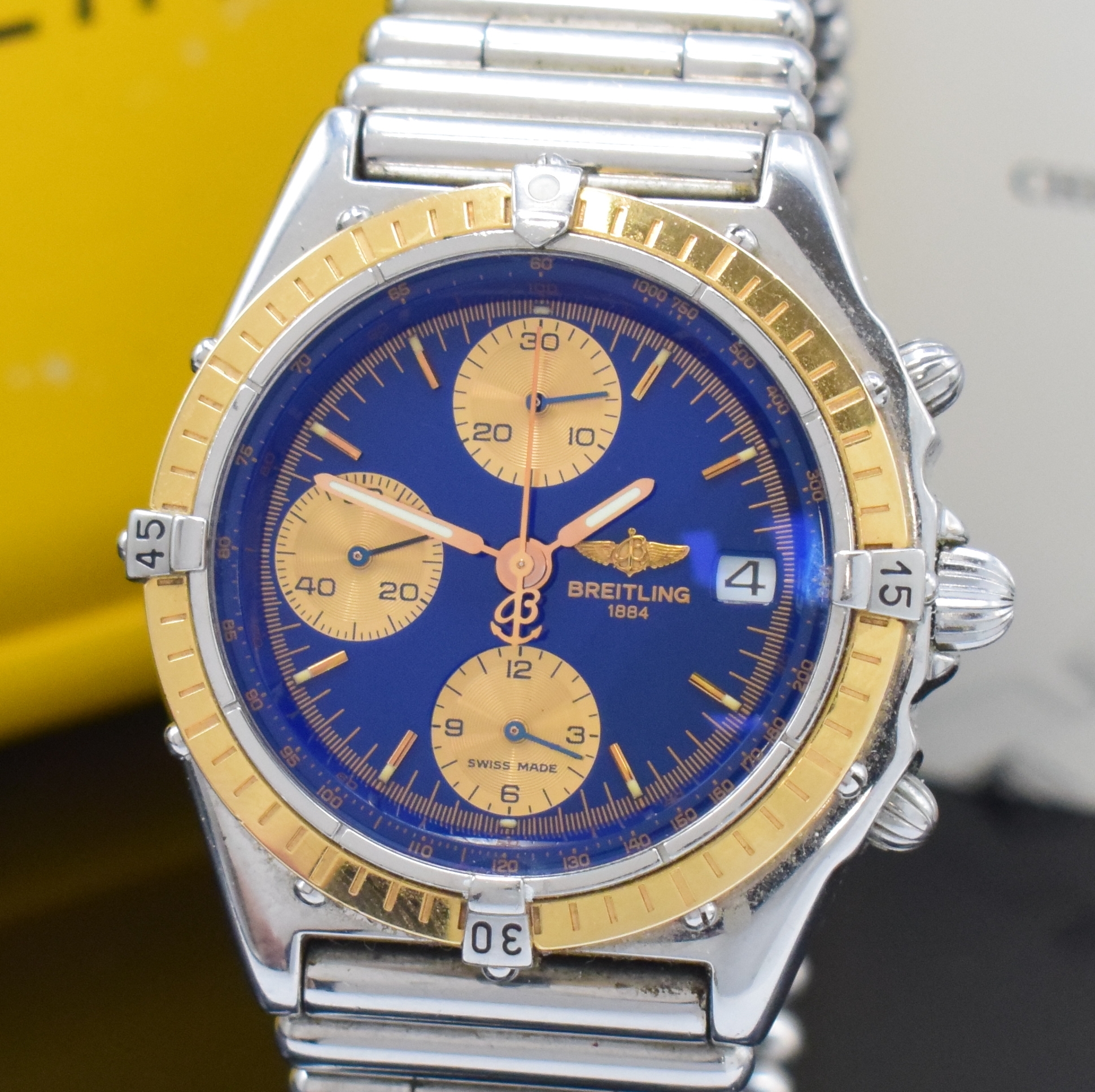 Detail a: BREITLING Chronomat Herrenarmbanduhr Referenz C13048, Schweiz verk. lt. beil. Pap. 11/1994, Automatik, Geh. in Edelstahl/Gold komb. inkl. orig. ...