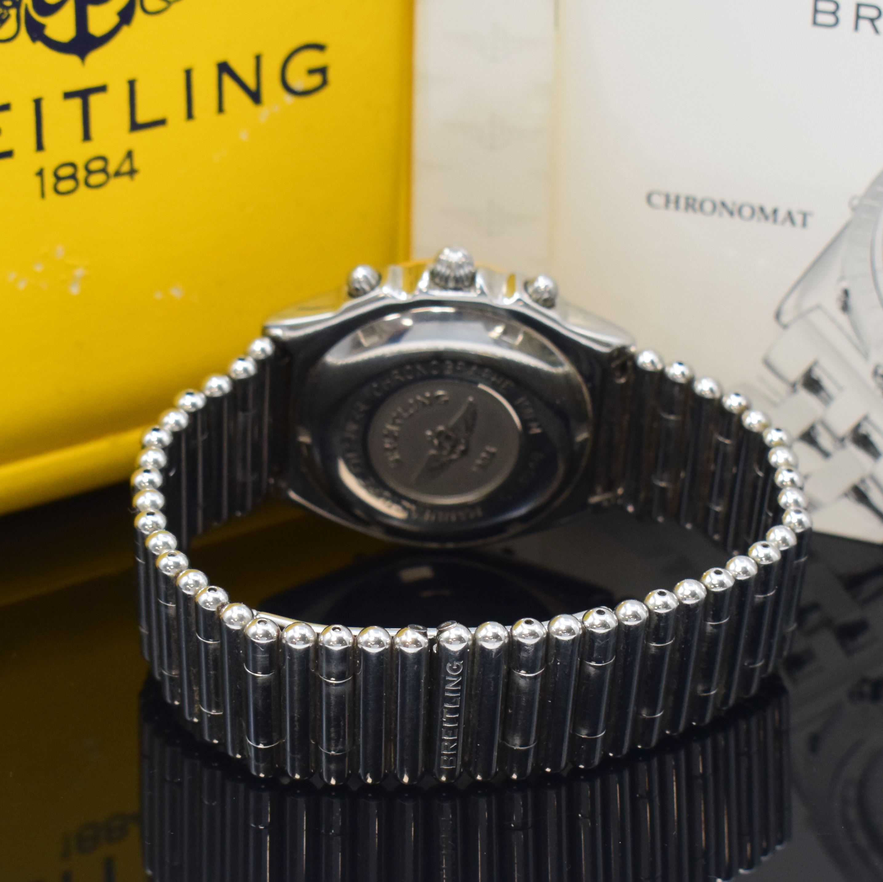 Detail b: BREITLING Chronomat Herrenarmbanduhr Referenz C13048, Schweiz verk. lt. beil. Pap. 11/1994, Automatik, Geh. in Edelstahl/Gold komb. inkl. orig. ...