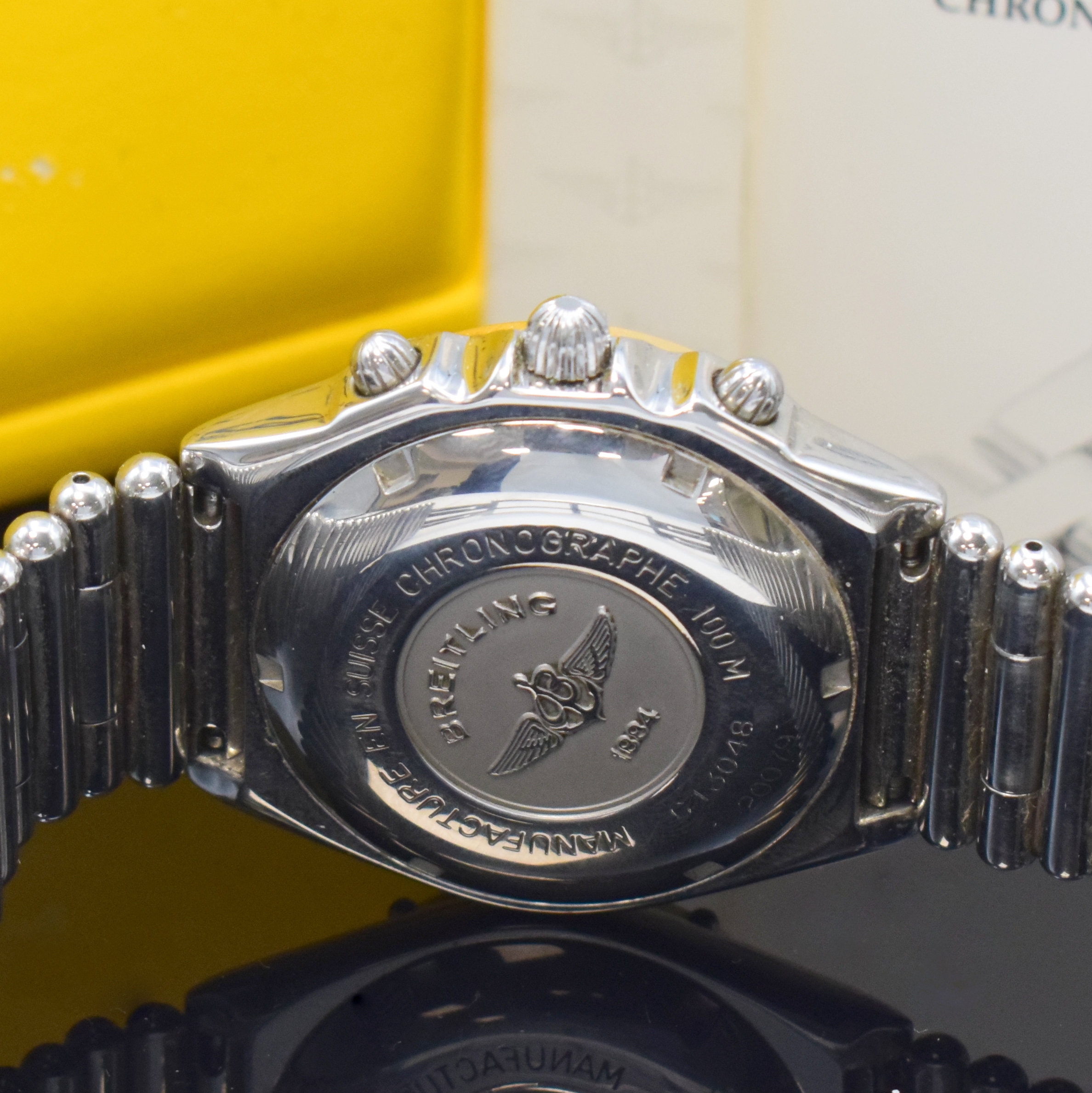 Detail d: BREITLING Chronomat Herrenarmbanduhr Referenz C13048, Schweiz verk. lt. beil. Pap. 11/1994, Automatik, Geh. in Edelstahl/Gold komb. inkl. orig. ...
