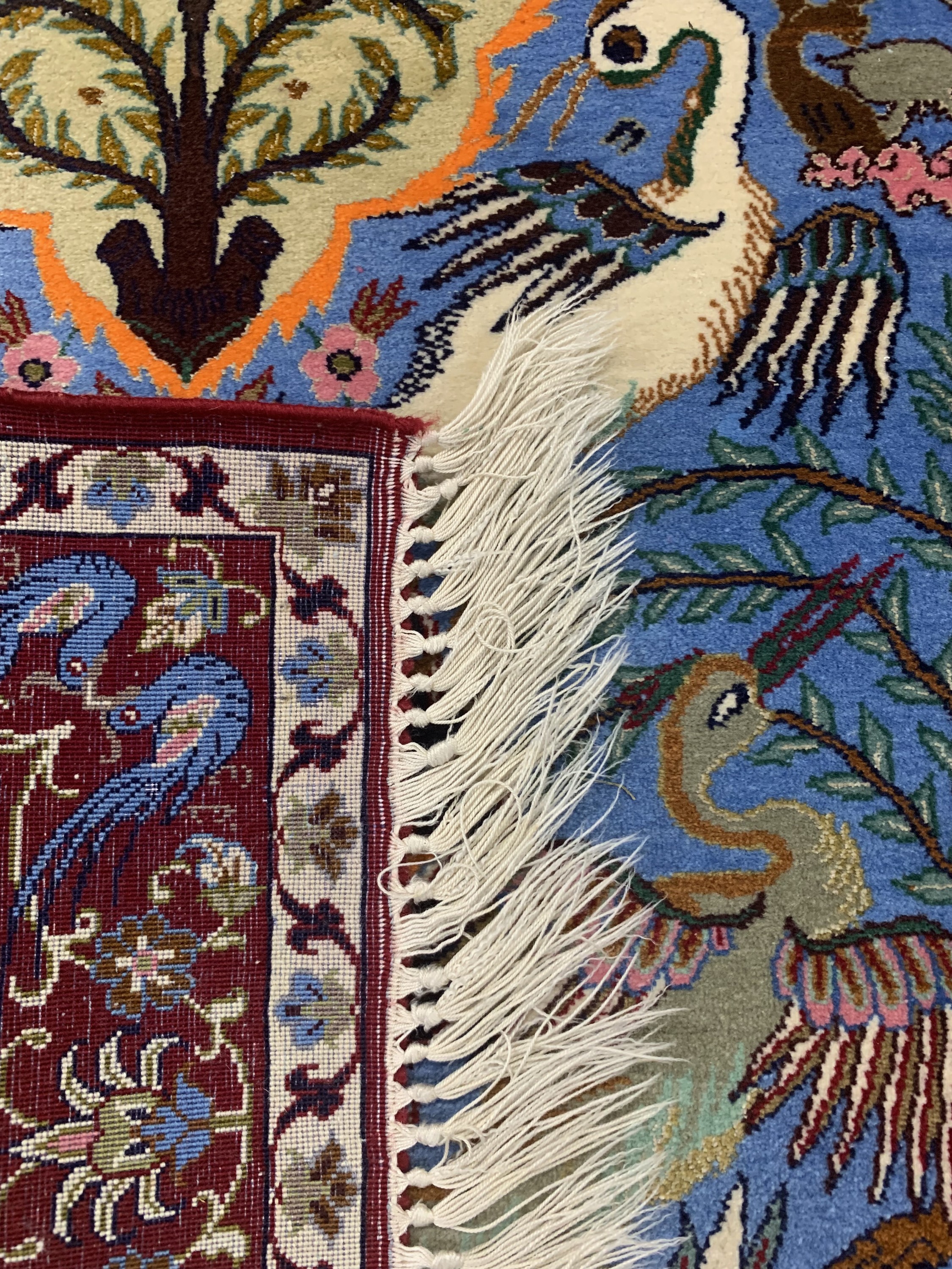 Detail d: Esfahan fein, Persien, Ende 20.Jhd, Korkwolle mit und auf Seide, ca. 114 x 72 cm, EHZ: 1-2