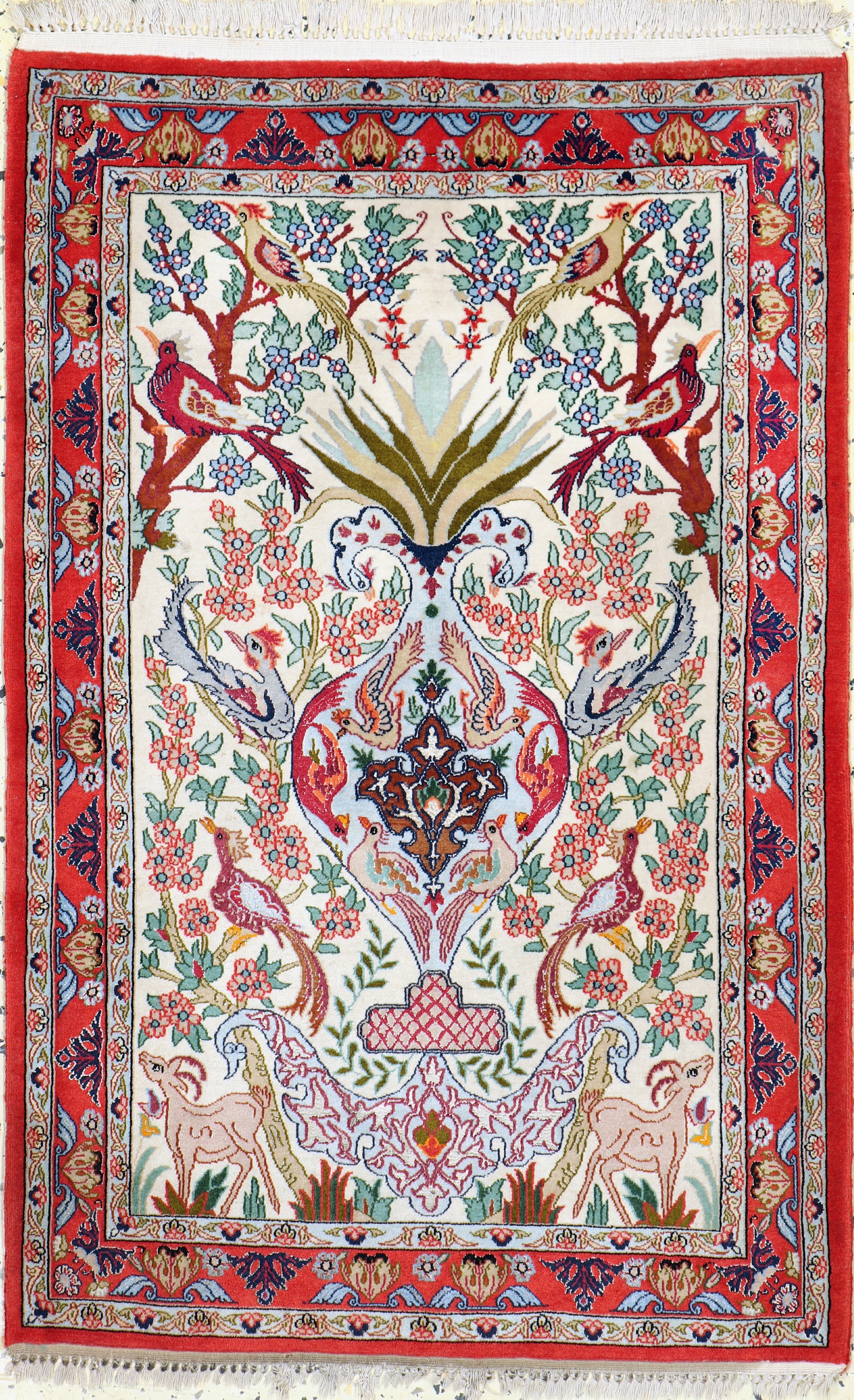 Esfahan fein, Persien, Ende 20.Jhd, Korkwolle mit und auf Seide, ca. 107 x 70 cm, EHZ: 1-2
