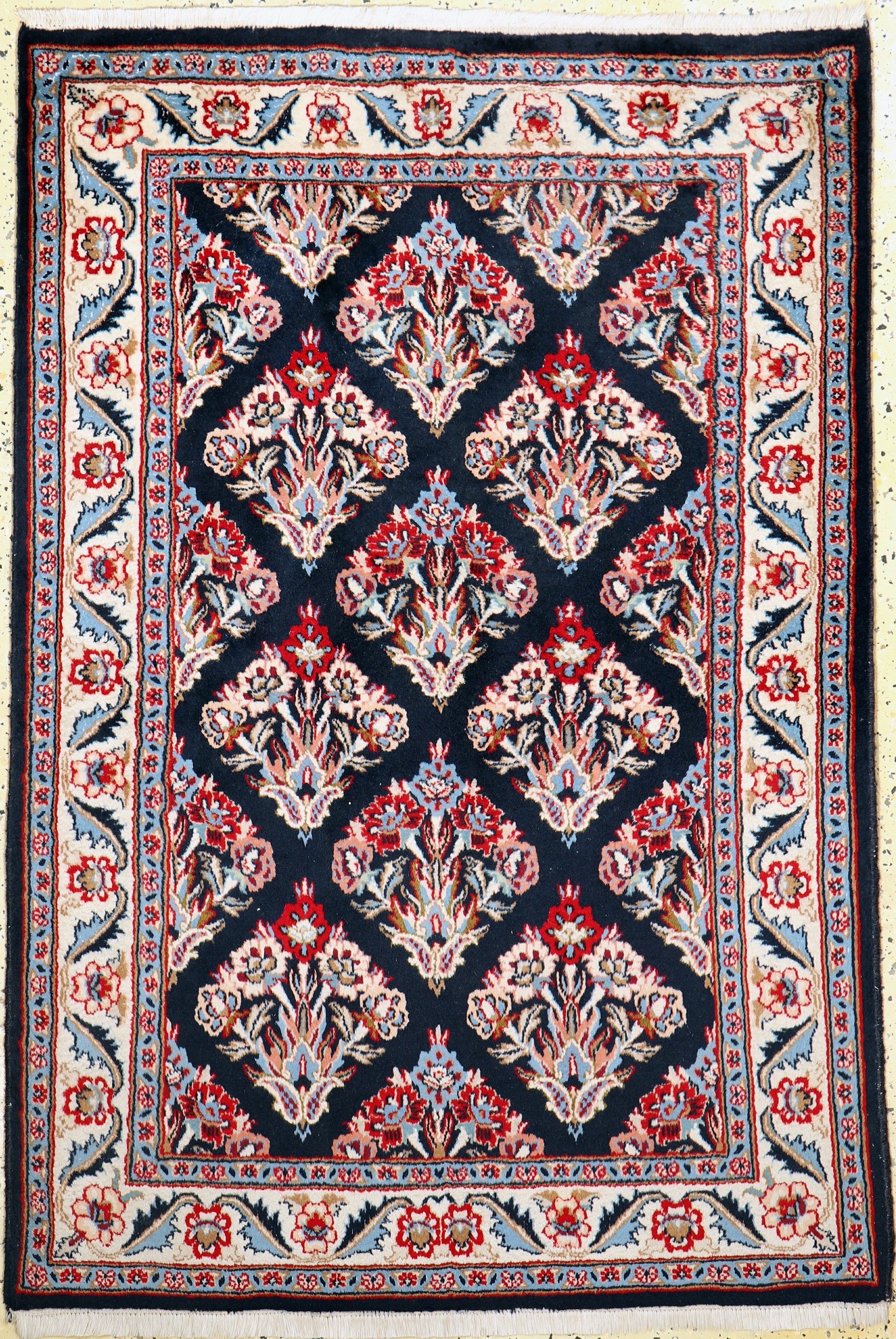 Sarogh fein, Persien, Ende 20.Jhd, Wolle auf Baumwolle, ca. 148 x 102 cm, EHZ: 1-2