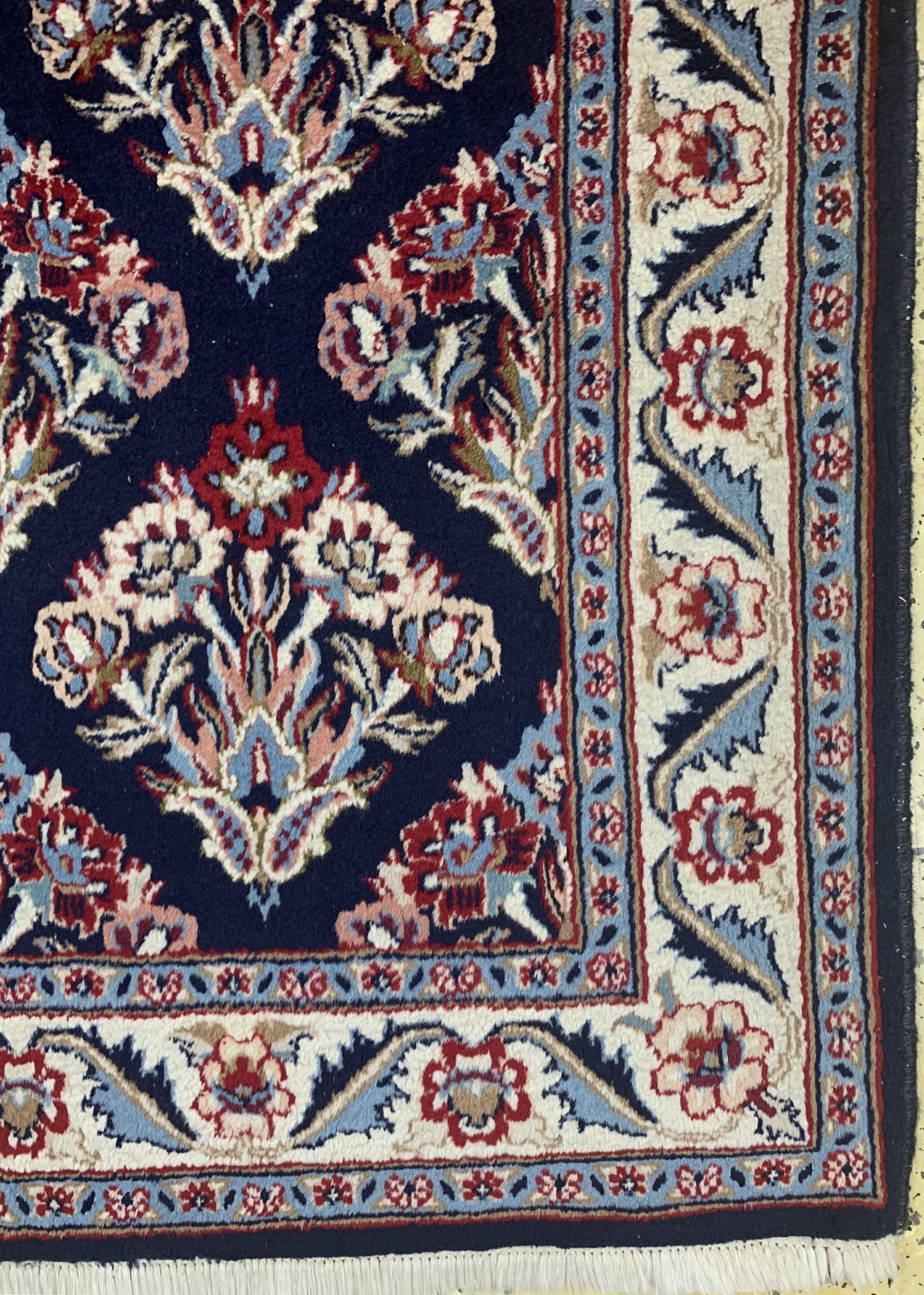 Detail a: Sarogh fein, Persien, Ende 20.Jhd, Wolle auf Baumwolle, ca. 148 x 102 cm, EHZ: 1-2