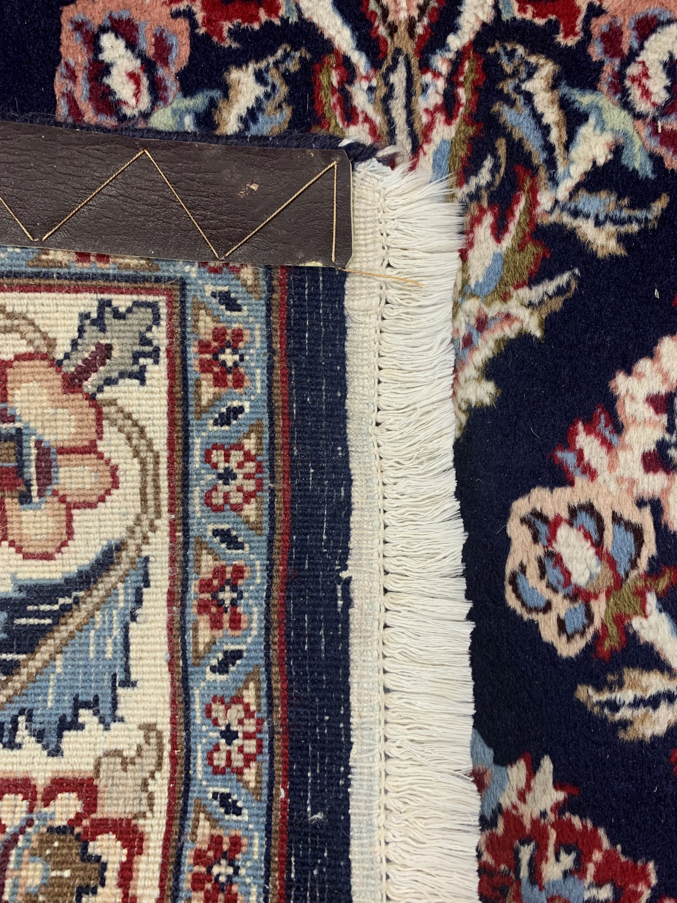 Detail d: Sarogh fein, Persien, Ende 20.Jhd, Wolle auf Baumwolle, ca. 148 x 102 cm, EHZ: 1-2