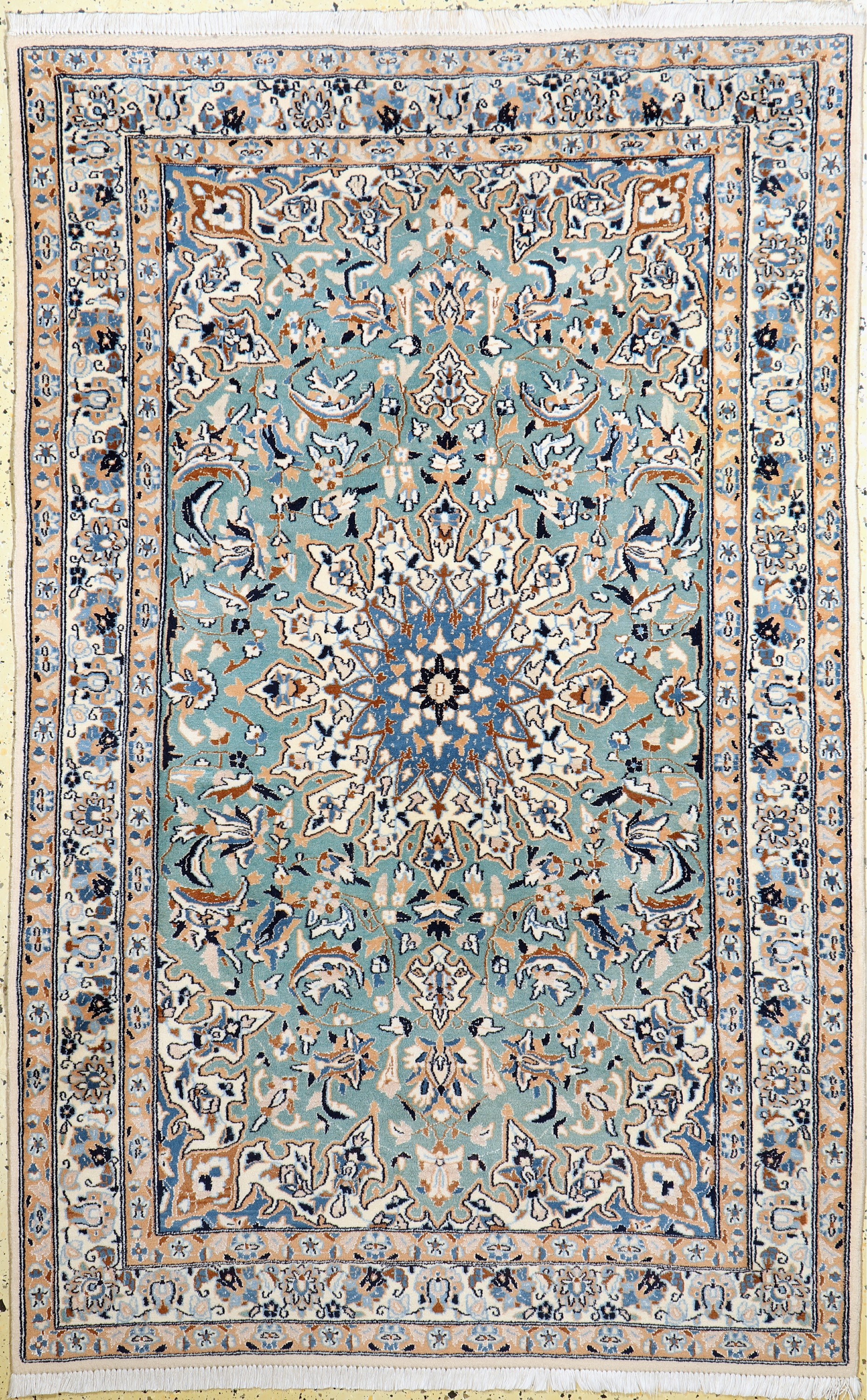 Nain fein(9 La), Persien, Ende 20.Jhd, Korkwolle mit Seide, ca. 185 x 120 cm, EHZ: 1-2