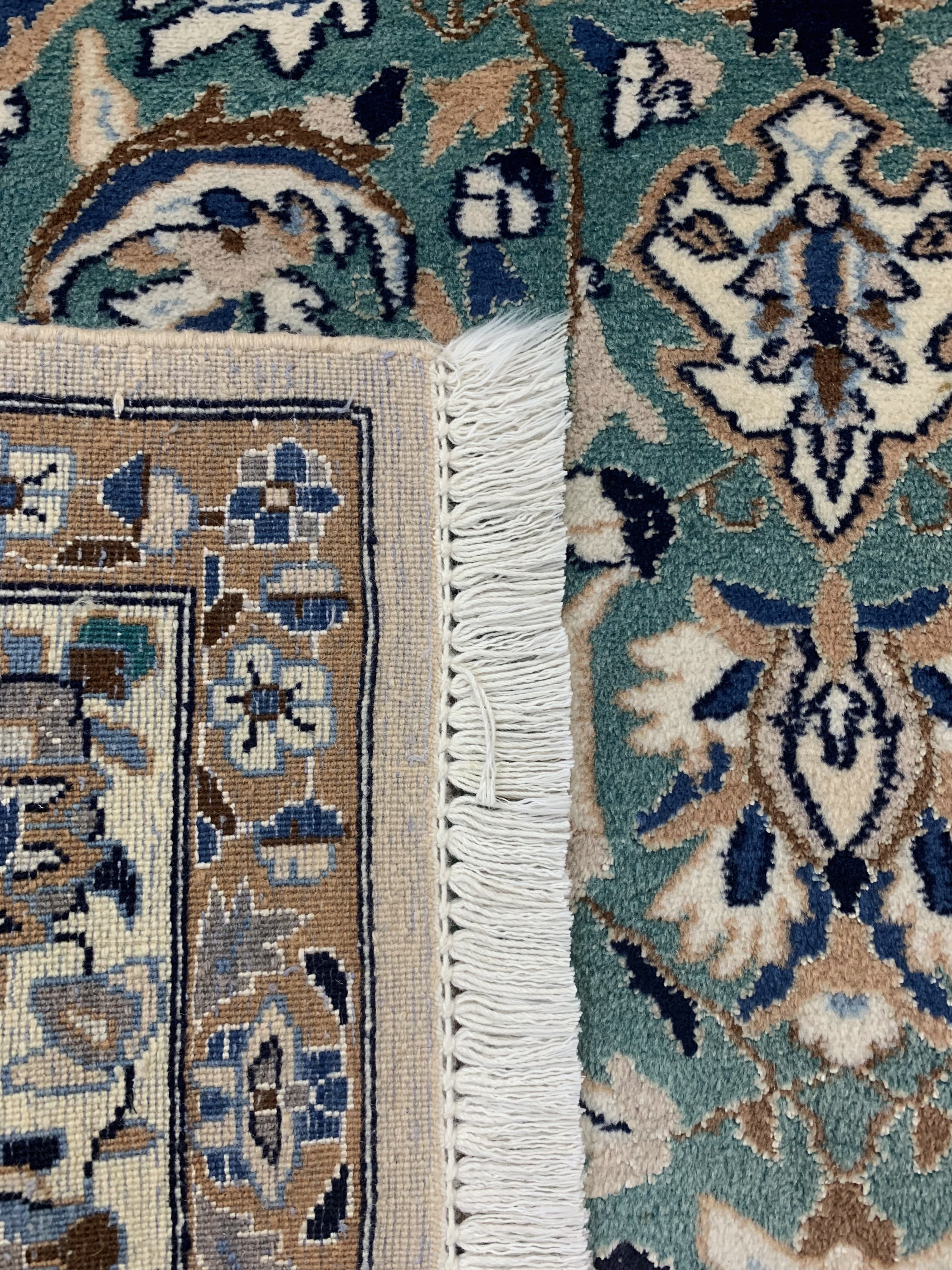 Detail d: Nain fein(9 La), Persien, Ende 20.Jhd, Korkwolle mit Seide, ca. 185 x 120 cm, EHZ: 1-2