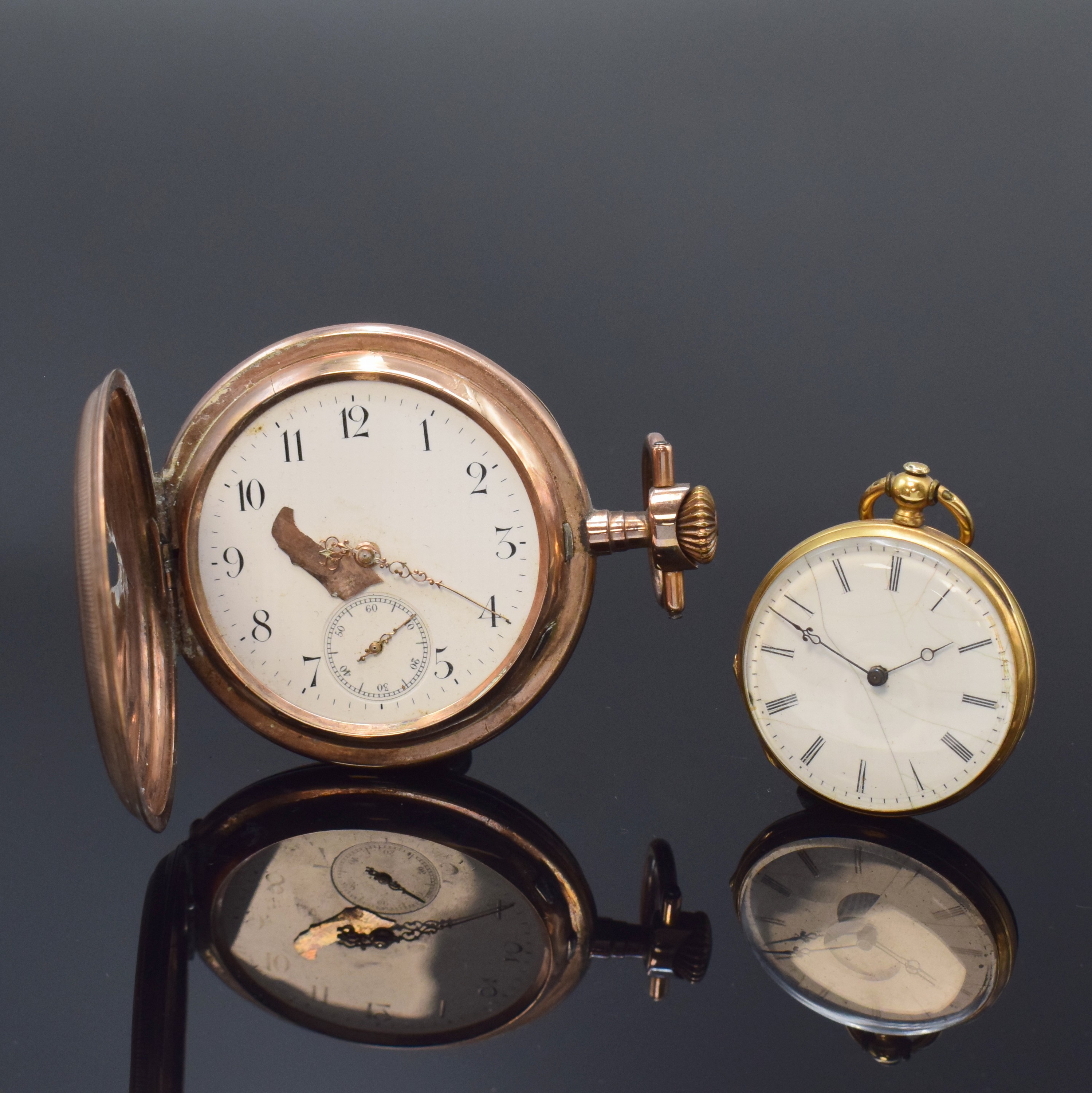 Konvolut von 2 Goldtaschenuhren, Schweiz ca. 1860/1920, 1) Herrensavonette in RG 333/000, guill. 2-Deckel-Goldgeh. dell./stark besch., ...