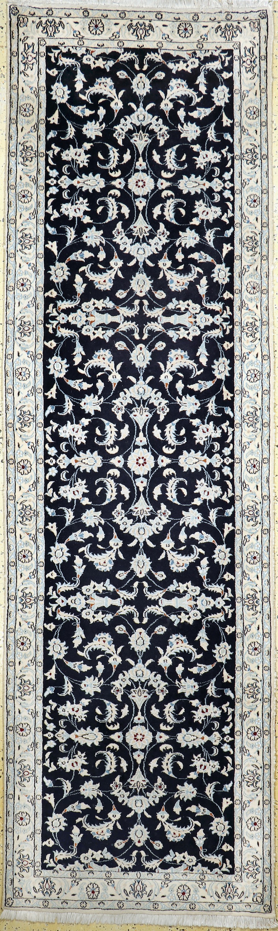 Nain fein(9 La), Persien, Ende 20.Jhd, Korkwolle mit Seide, ca. 300 x 90 cm, EHZ: 2