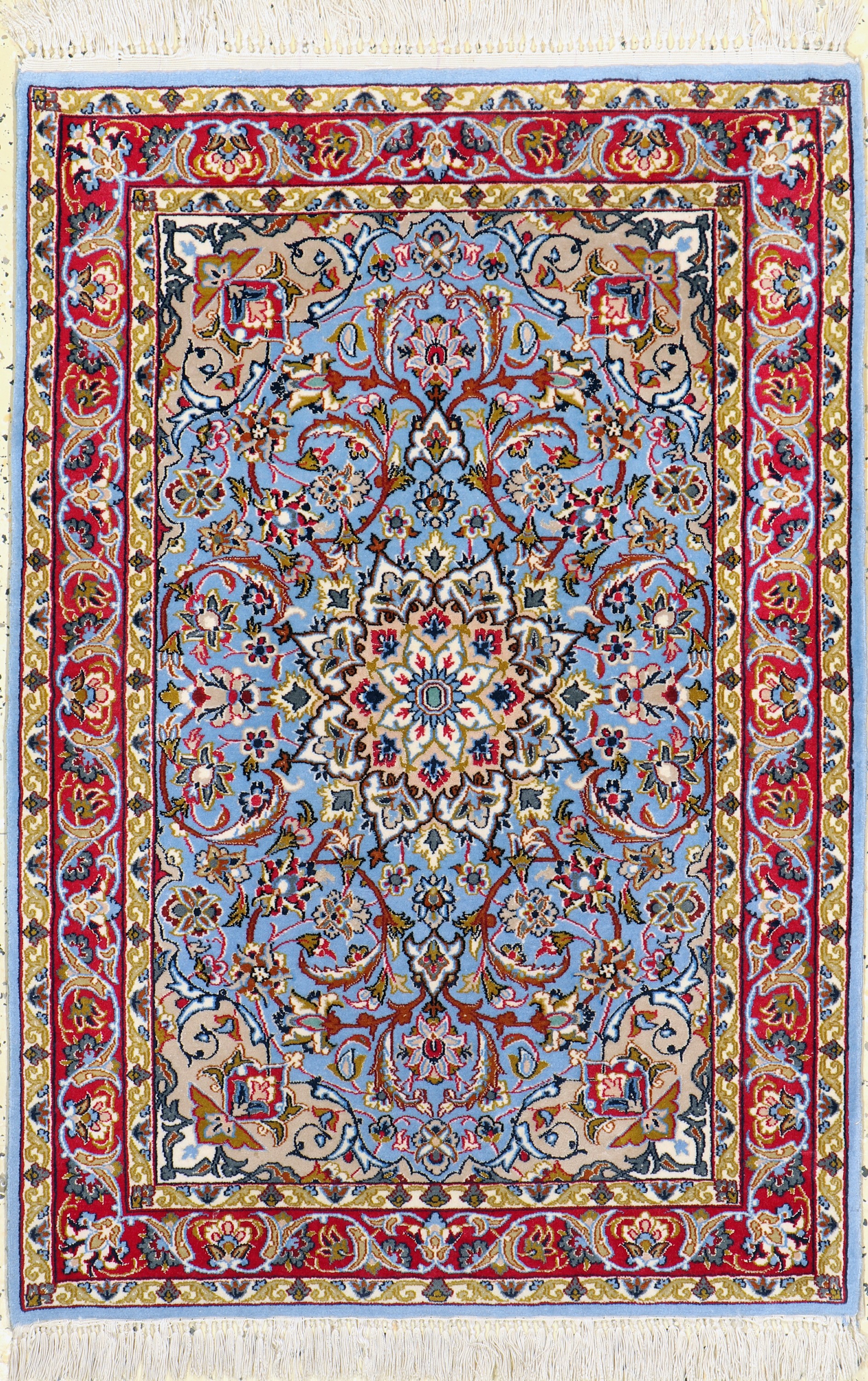 Esfahan fein, Persien, Ende 20.Jhd, Korkwolle mit und auf Seide, ca. 105 x 74 cm, EHZ: 1-2