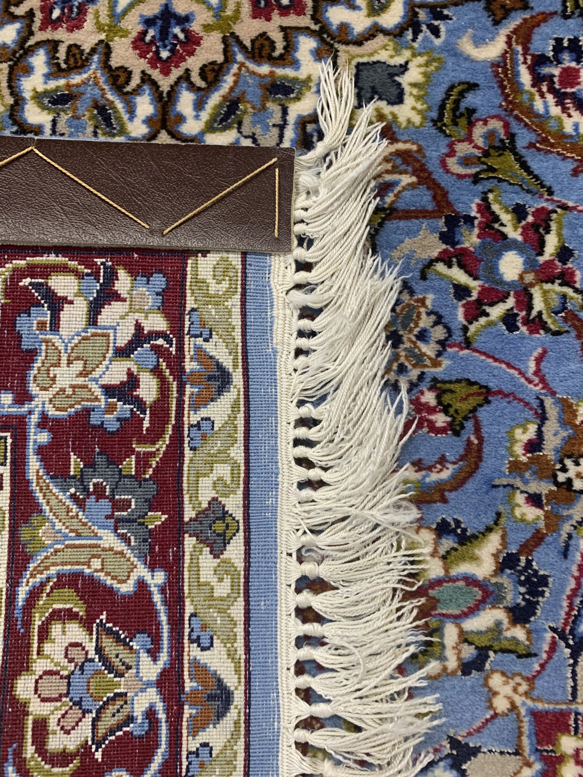 Detail c: Esfahan fein, Persien, Ende 20.Jhd, Korkwolle mit und auf Seide, ca. 105 x 74 cm, EHZ: 1-2