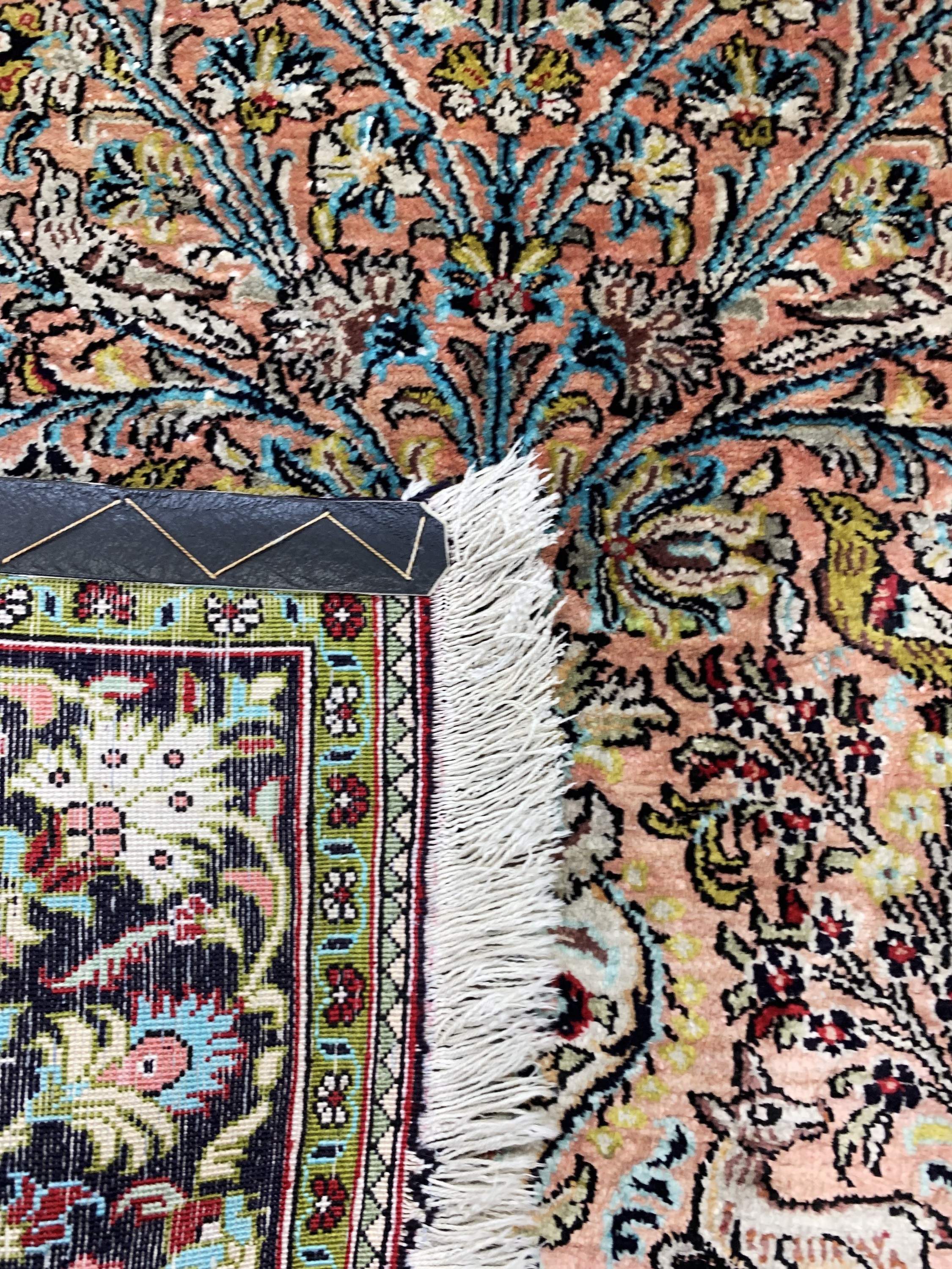 Detail c: 2 Lots Ghom Seide, Persien, Mitte 20.Jhd, reine Naturseide, ca. 130 x 80 cm & ca. 77 x 57 cm, EHZ: 2
