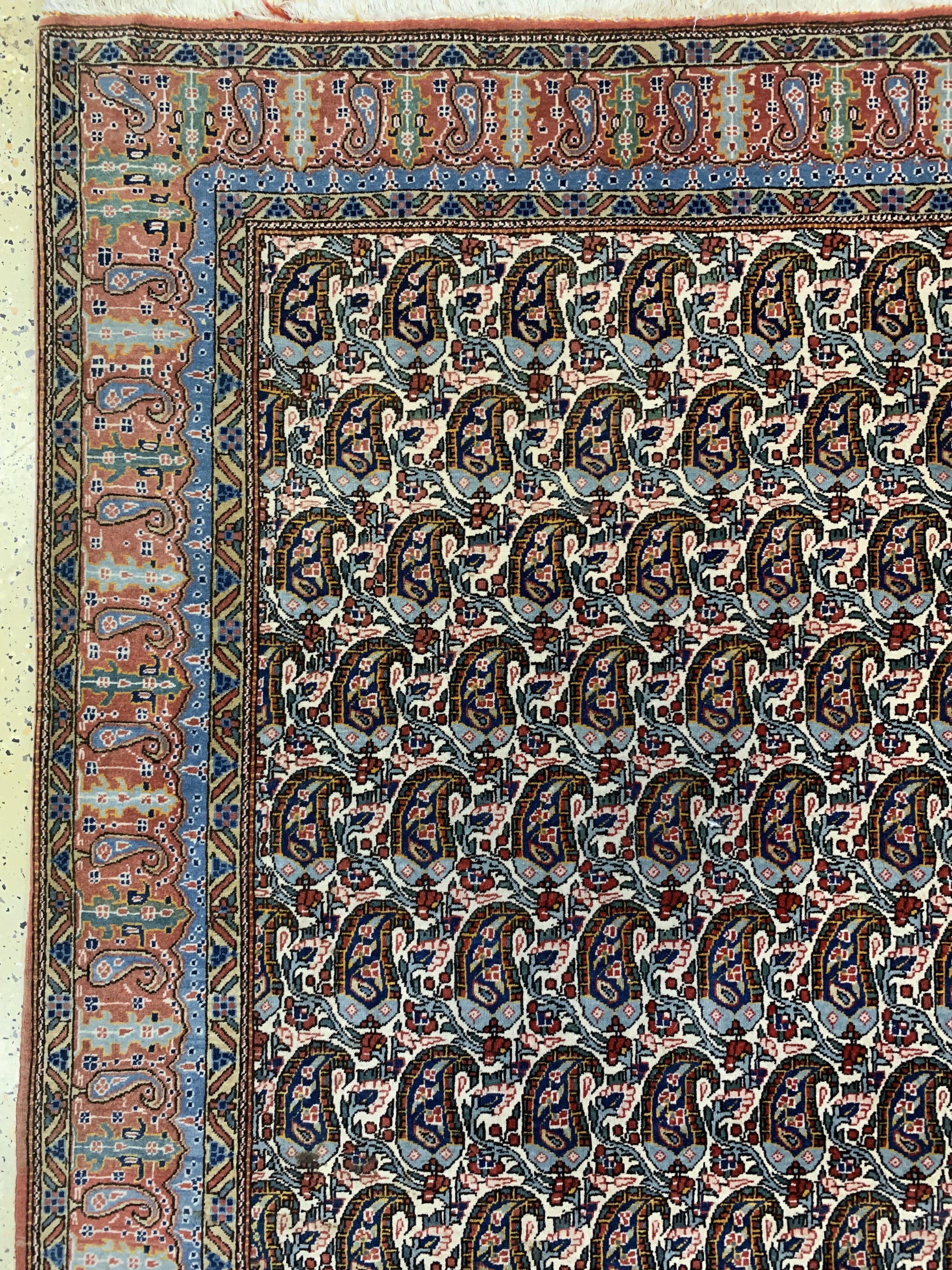 Detail c: Ghom Kork, Persien, Mitte 20.Jhd, Korkwolleauf Baumwolle, ca. 215 x 138 cm, EHZ: 2