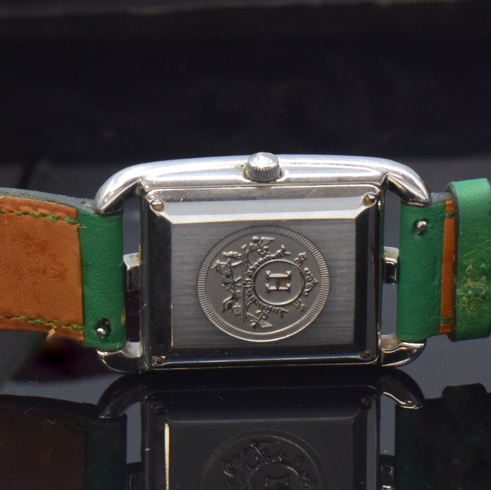 Detail d: HERMES Armbanduhr Serie Cape Cod Referenz CC1.710, Automatik, Schweiz um 2007, Edelstahlgeh. inkl. orig. Lederband m. orig. Dornschl., zus. 13 orig. ...