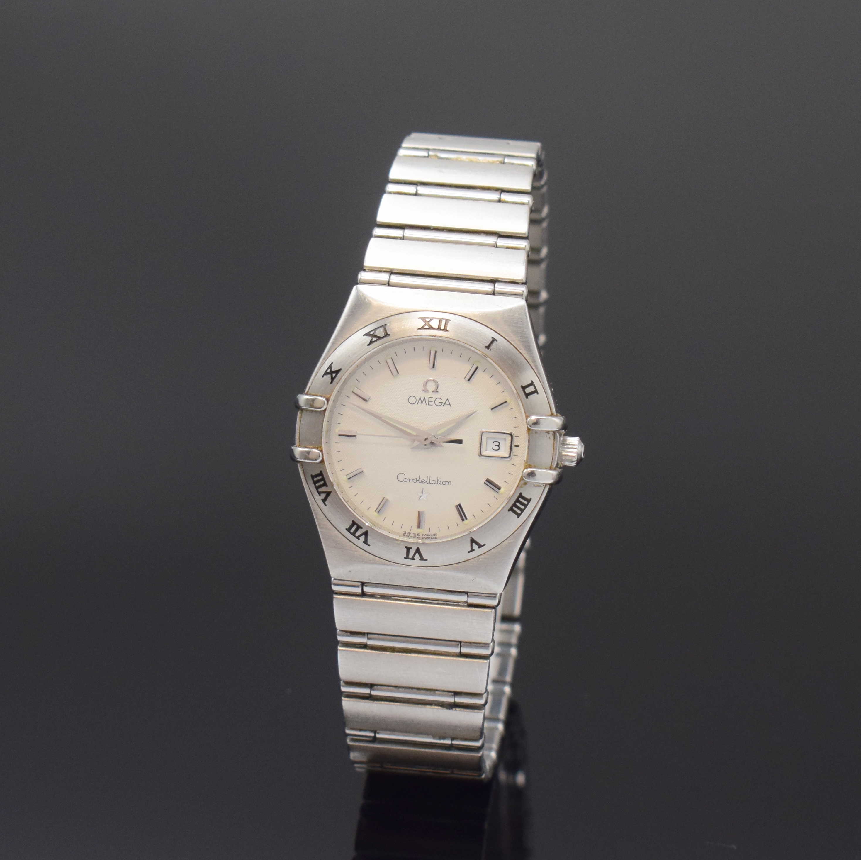 OMEGA Constellation Damenarmbanduhr Referenz 796.1201, Schweiz um 2000, quarz, Edelstahlgeh. inkl. Gliederband m. Faltschl., Lünette m. röm. ...