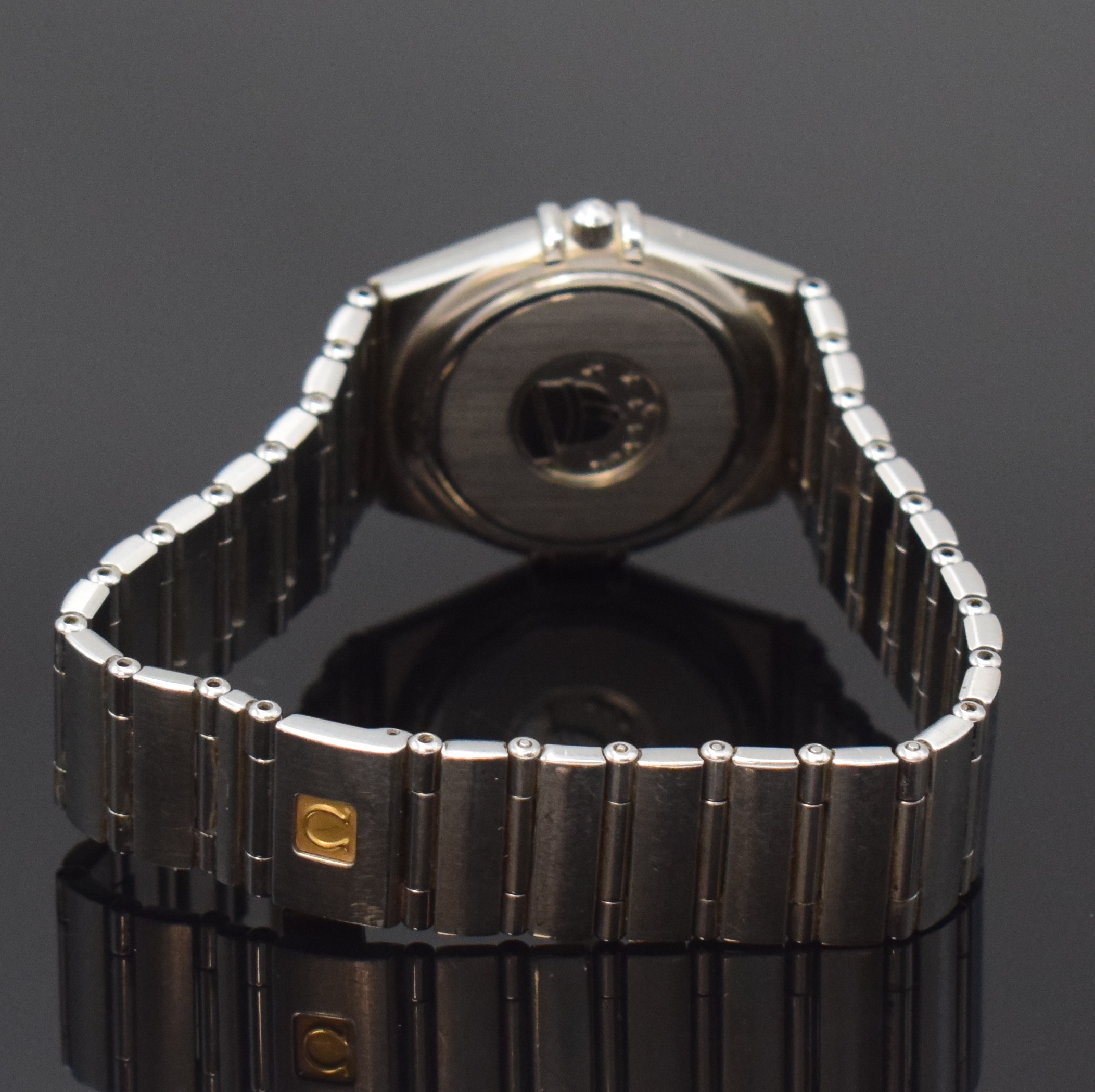 Detail b: OMEGA Constellation Damenarmbanduhr Referenz 796.1201, Schweiz um 2000, quarz, Edelstahlgeh. inkl. Gliederband m. Faltschl., Lünette m. röm. ...