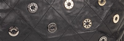 26792114a - CHANEL Vintage Tote Bag, Paris, schwarzes Kalbleder, Rautensteppung, Ösen mit ...