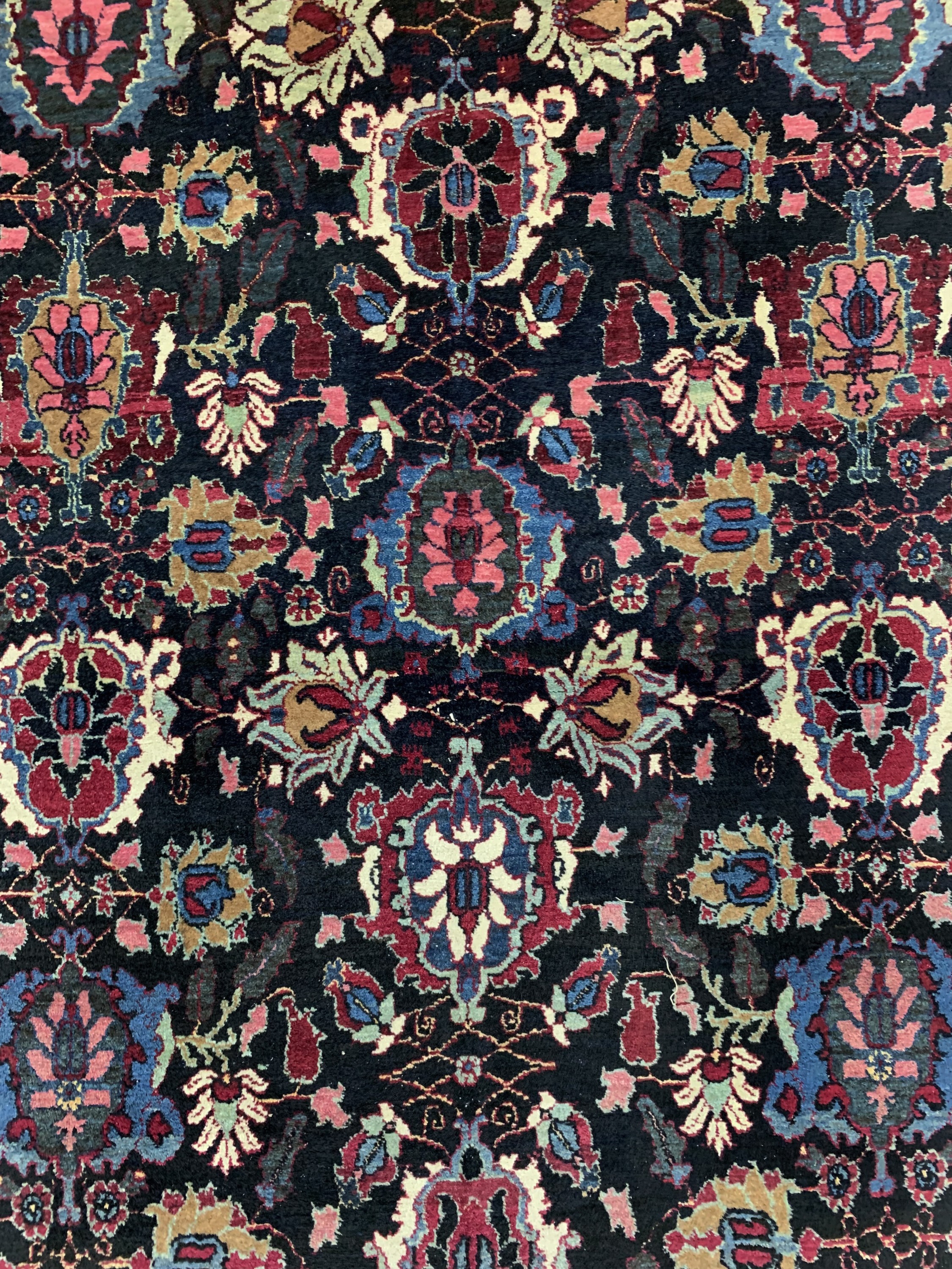 Detail c: Weramin alt, Persien, um 1930, Wolle auf Baumwolle, ca. 193 x 140 cm, EHZ: 2