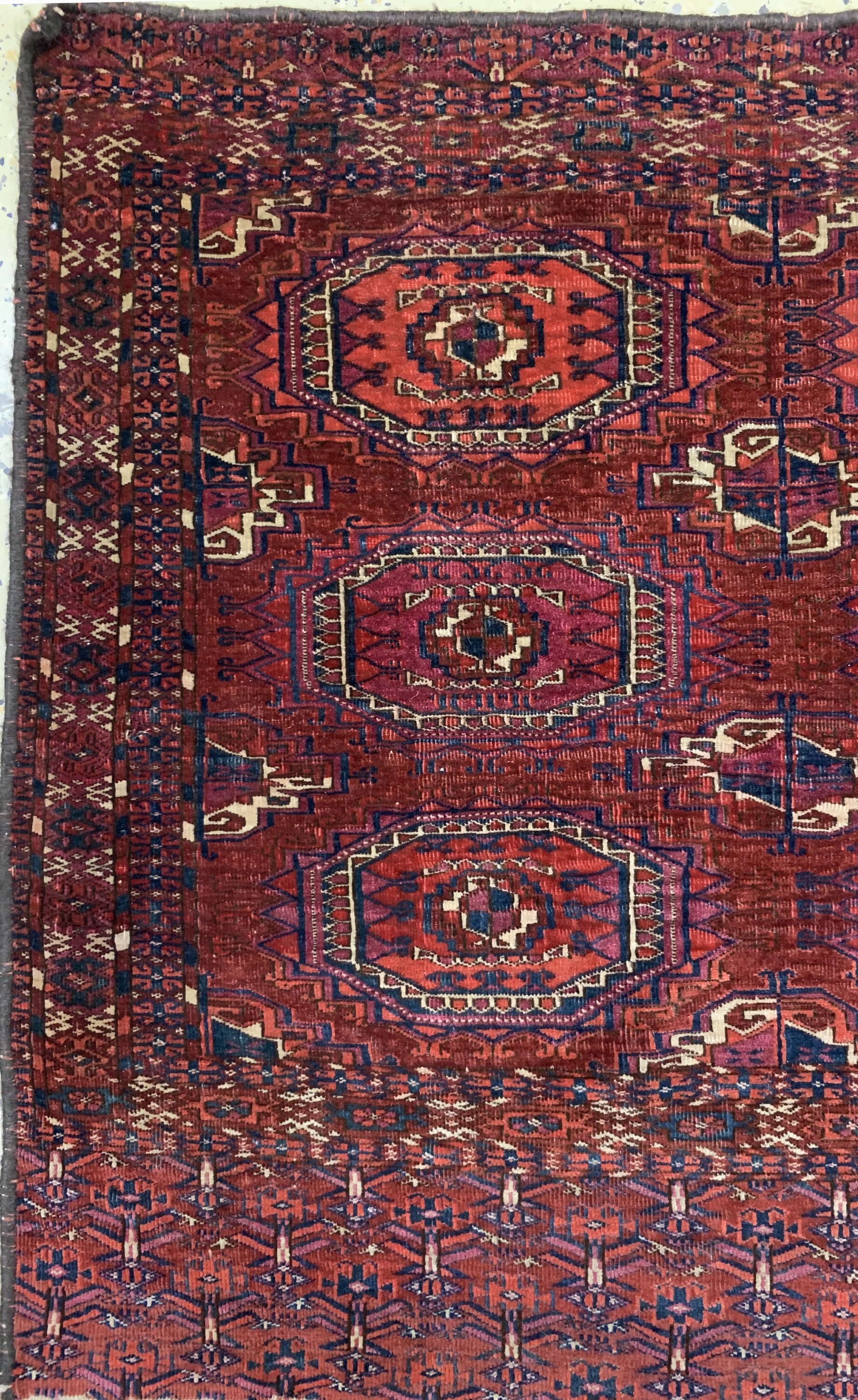 Detail c: Tekke Tschowal antik, Turkmenistan, 19.Jhd,Wolle auf Wolle, ca. 127 x 78 cm, EHZ: 4
