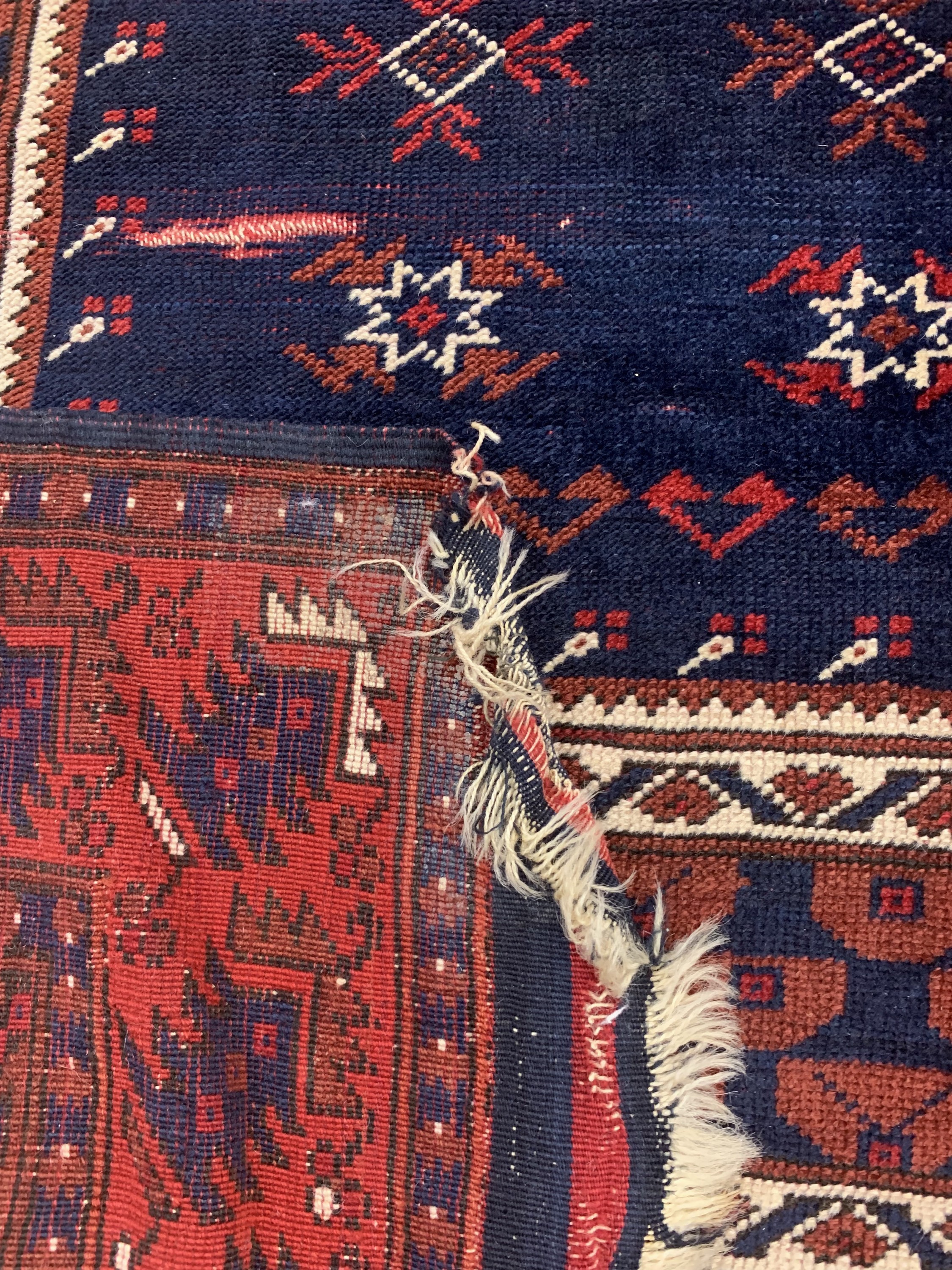 Detail d: Yaghchibedir alt, Türkei, um 1930, Wolle auf Wolle, ca. 130 x 100 cm, EHZ: 4