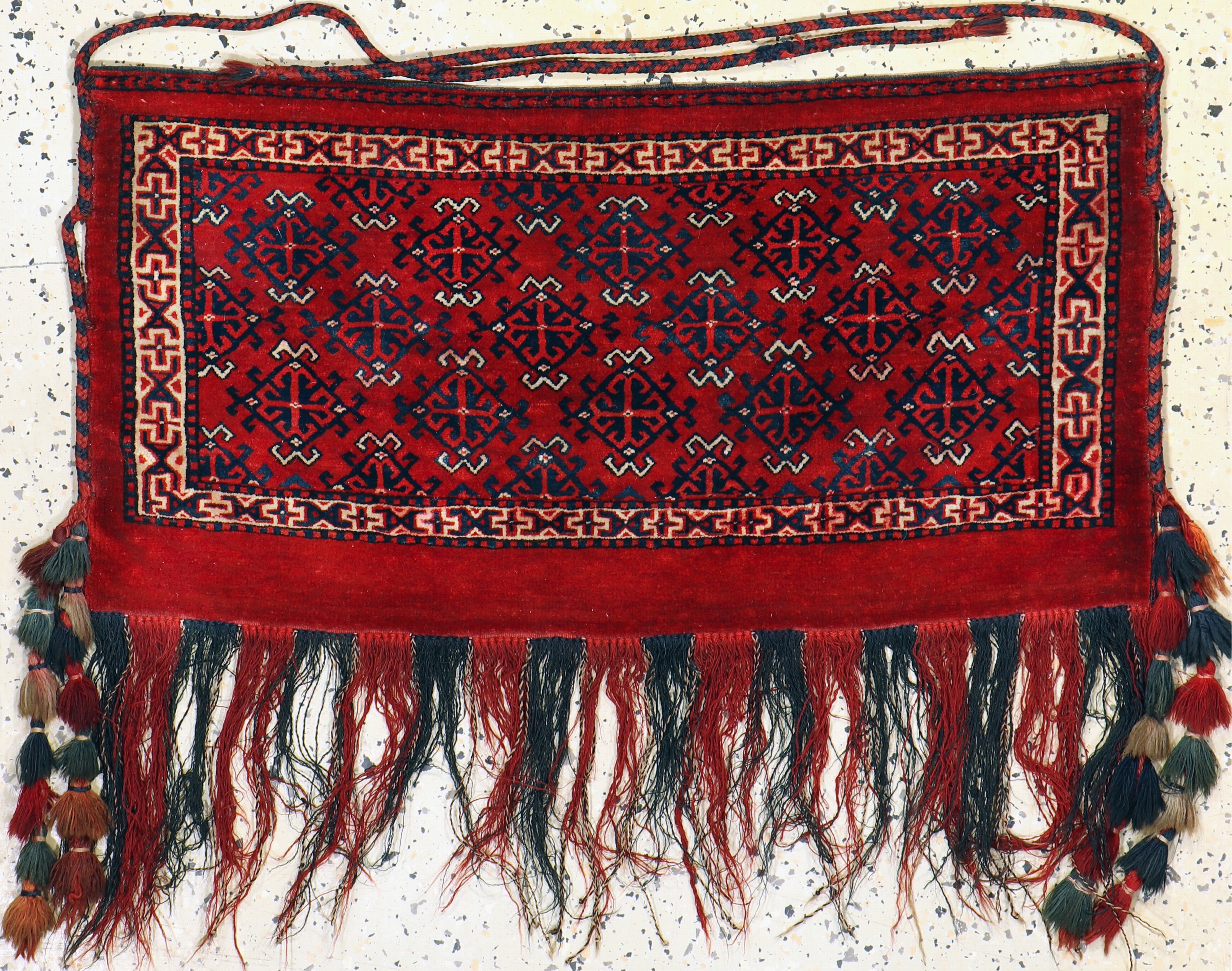 Güklan Torba, Turkmenistan, um 1920, Wolle auf Wolle, ca. 80 x 40 cm, EHZ: 3