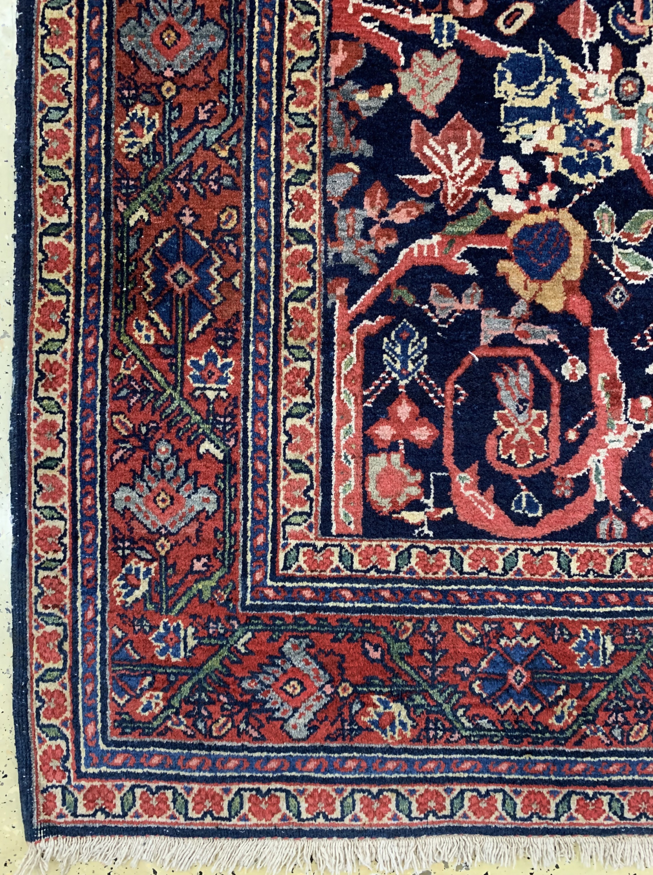 Detail b: Sarogh Mahal"Mostofi-Design", Persien, um 1930, Wolle auf Baumwolle, ca. 205 x 135 cm, EHZ: 2