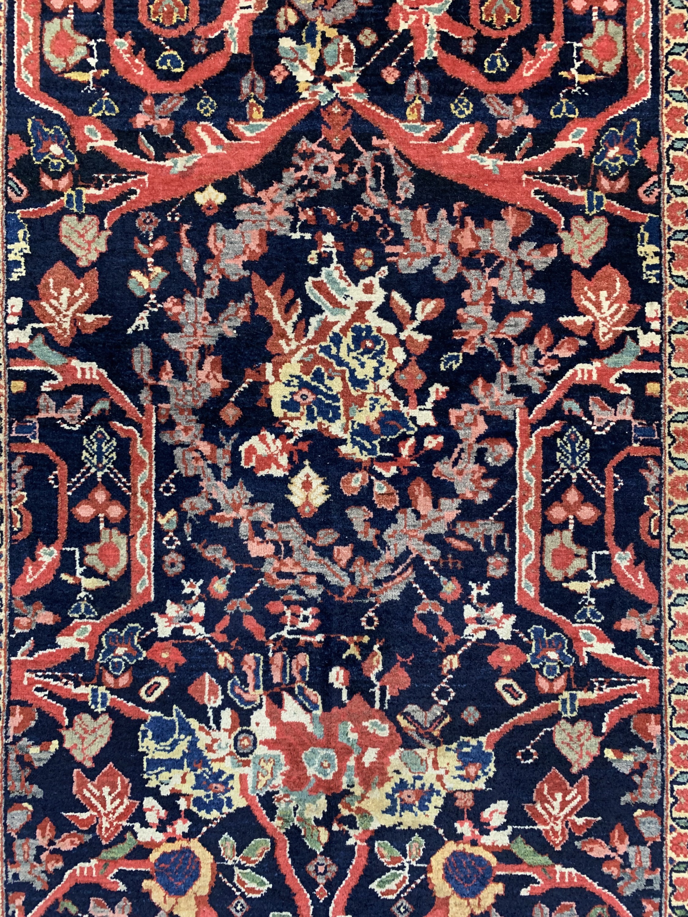Detail c: Sarogh Mahal"Mostofi-Design", Persien, um 1930, Wolle auf Baumwolle, ca. 205 x 135 cm, EHZ: 2