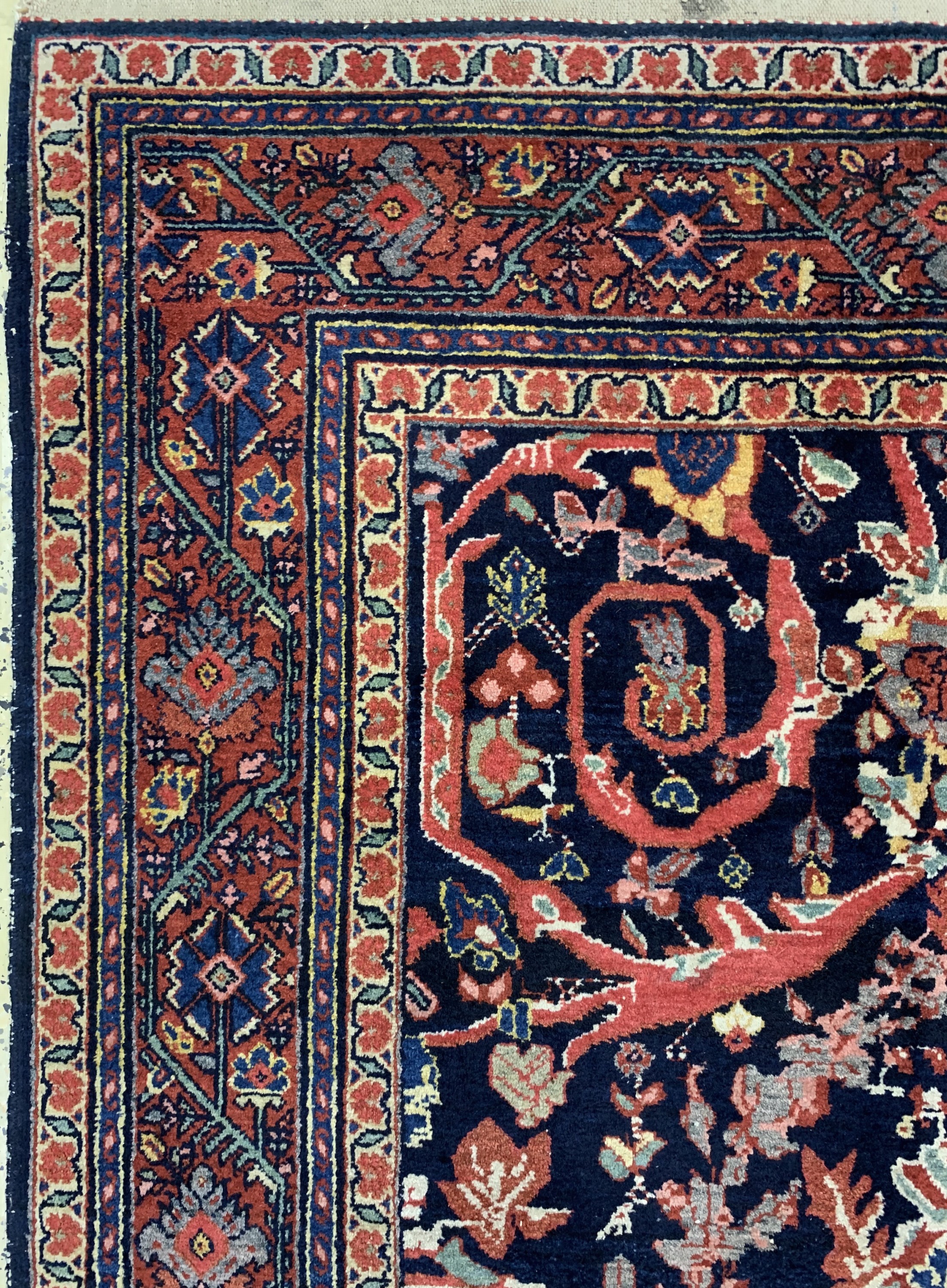 Detail d: Sarogh Mahal"Mostofi-Design", Persien, um 1930, Wolle auf Baumwolle, ca. 205 x 135 cm, EHZ: 2
