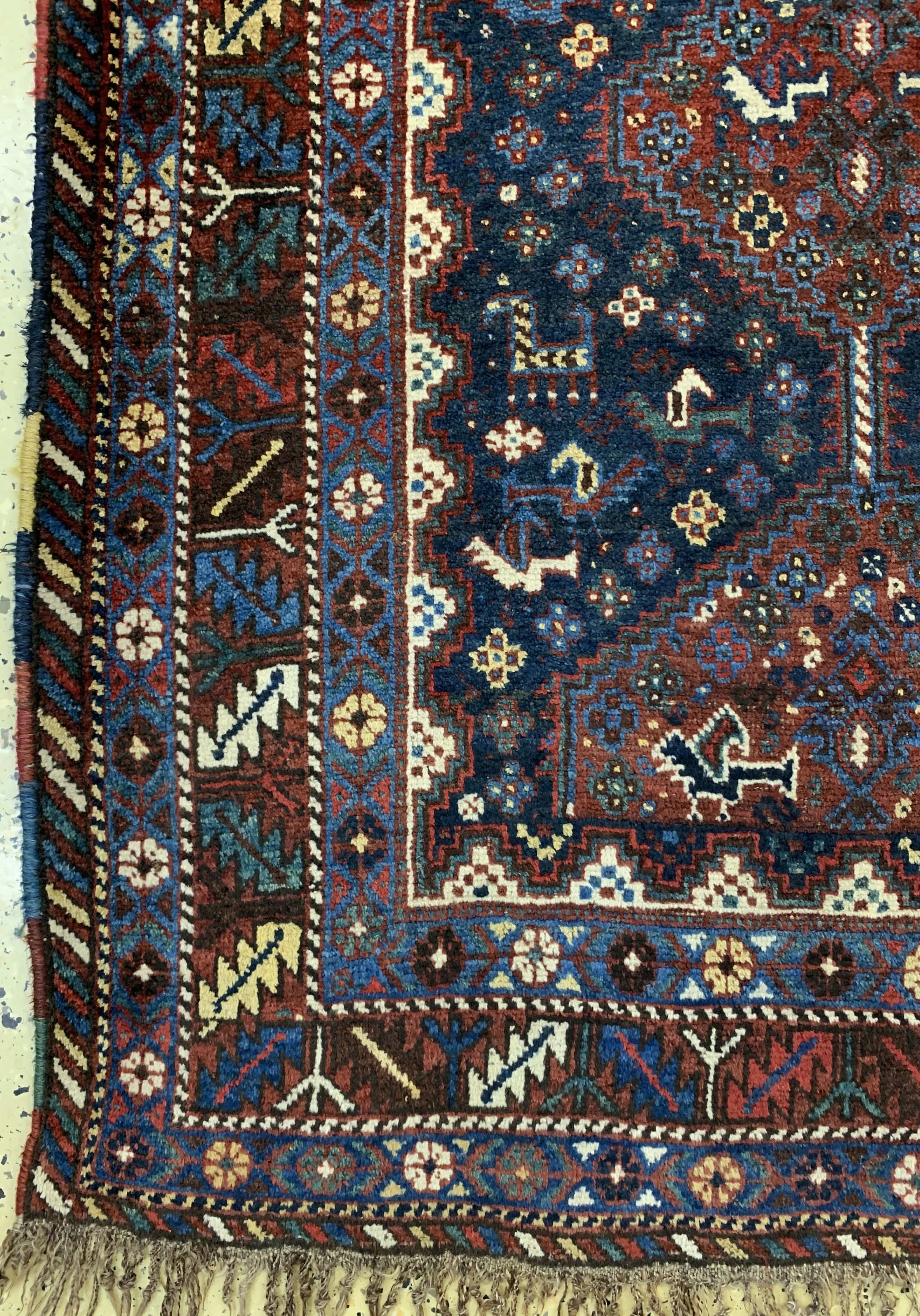 Detail b: Khamseh"Chicken-Typus"antik, Persien, um 1900, Wolle auf Wolle, ca. 200 x 165 cm, EHZ: 3