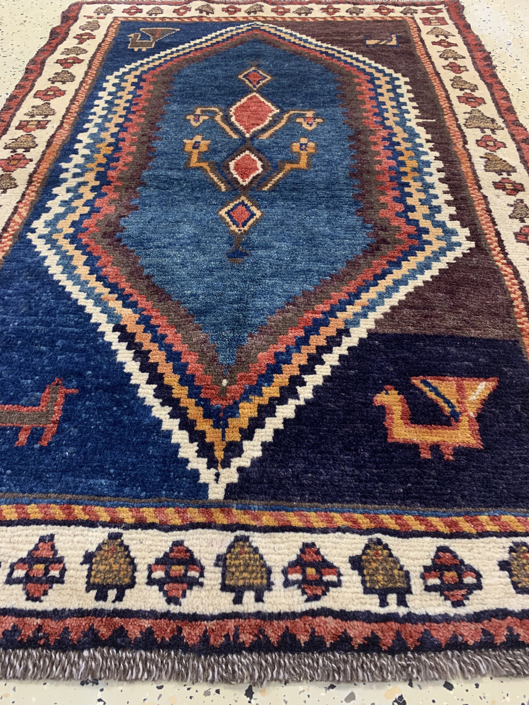 Detail d: Gabbeh alt, Persien, um 1950, Wolle auf Wolle, ca. 153 x 102 cm, EHZ: 3