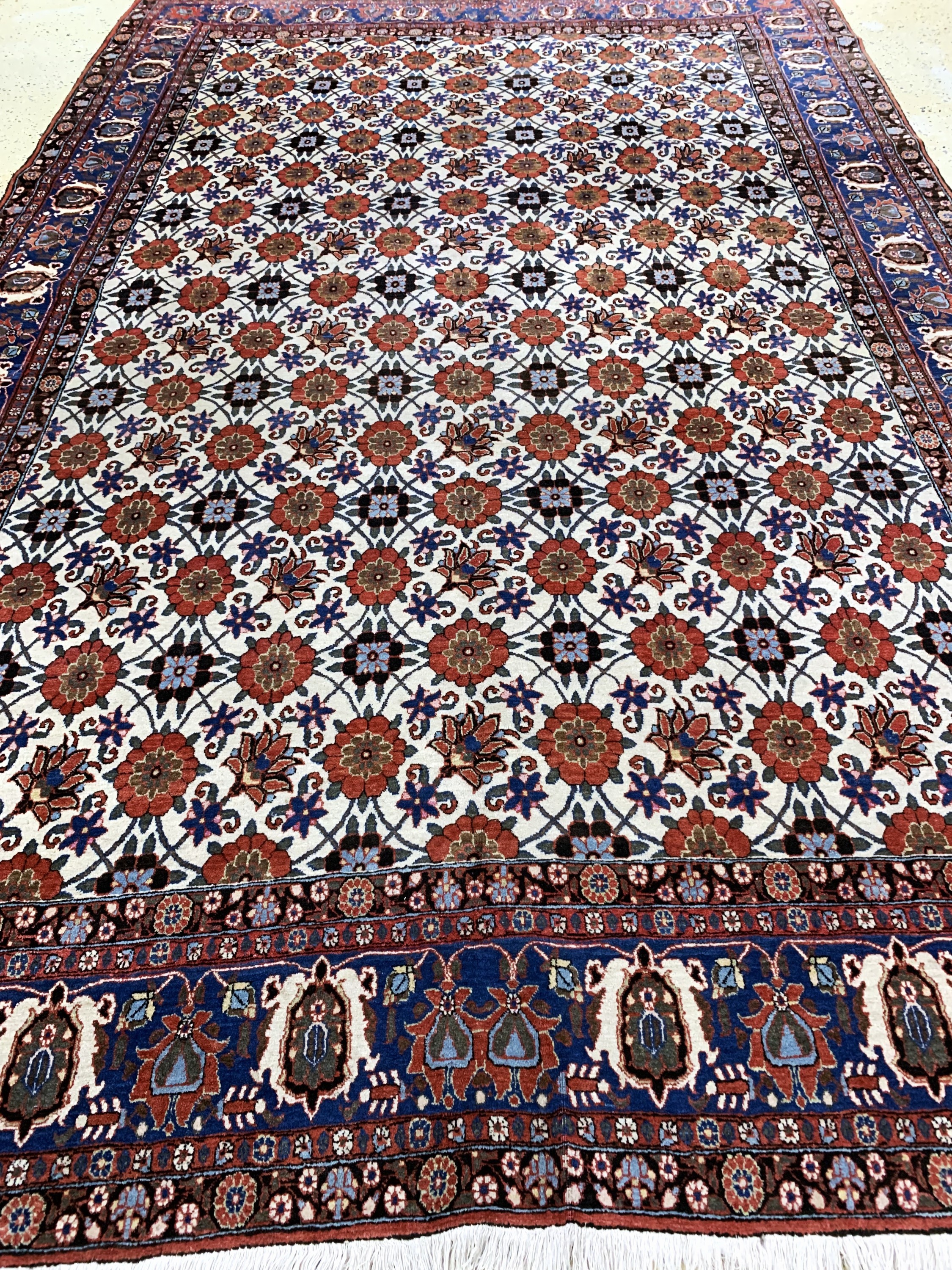 Detail f: Weramin alt fein, Persien, um 1930, Wolle auf Baumwolle, ca. 315 x 210 cm, Reinigungsbedürftig, EHZ: 2