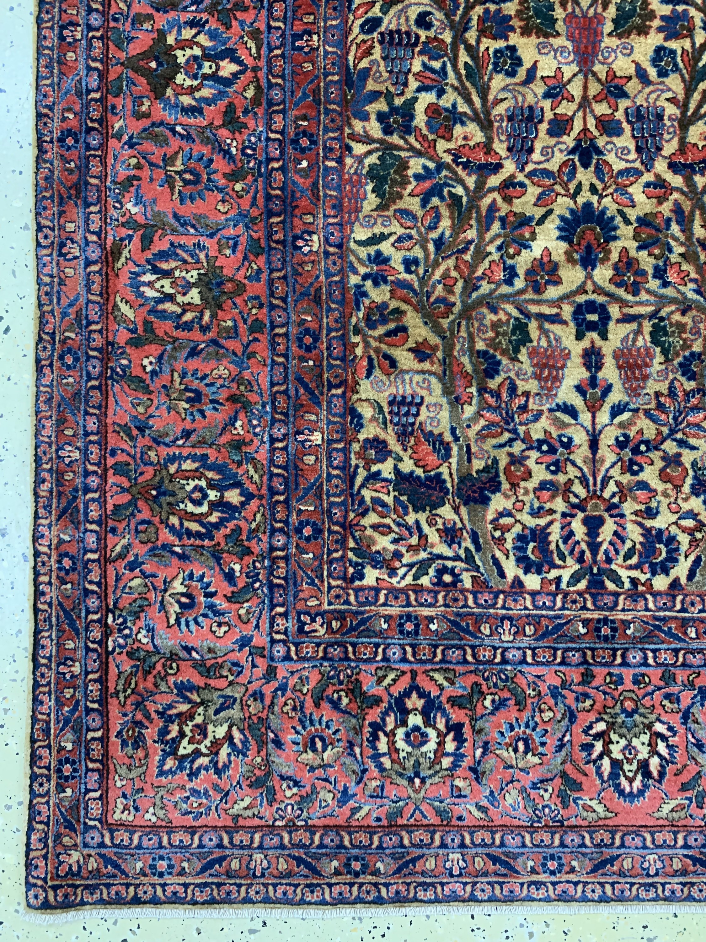 Detail b: Manchester Keschan antik, Persien, um 1900,Korkwolle auf Baumwolle, ca. 295 x 205 cm, fachkundig gereinigt, EHZ: 2