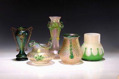 Image 5 vases, Bohemia, Lötz and probably Kralik, around 1900/20, a. Lötz, ...