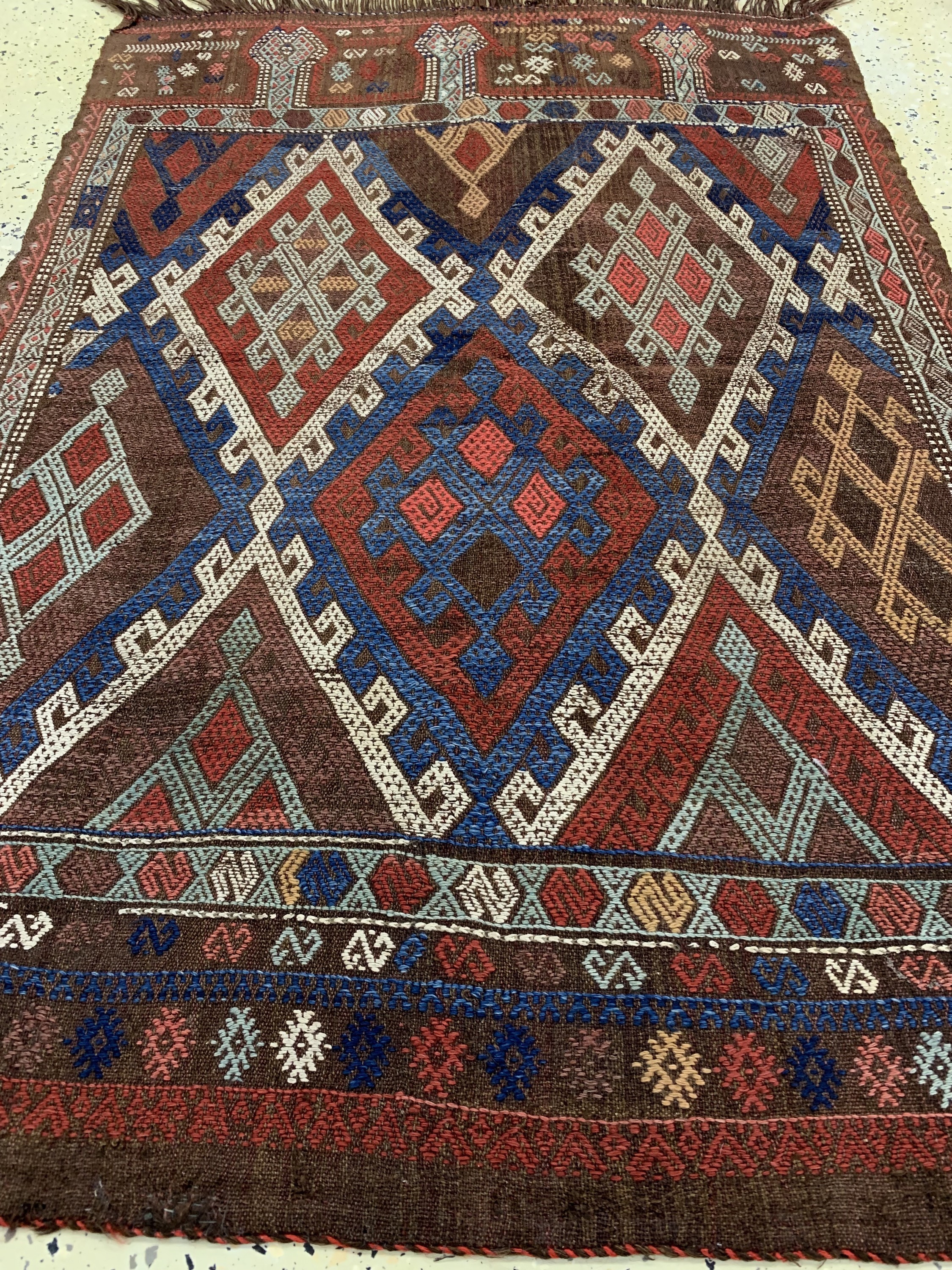Detail e: Obruk Zili Kelim, Türkei, Anfang 20.Jhd, Wolle auf Wolle, ca. 150 x 120 cm, EHZ: 2