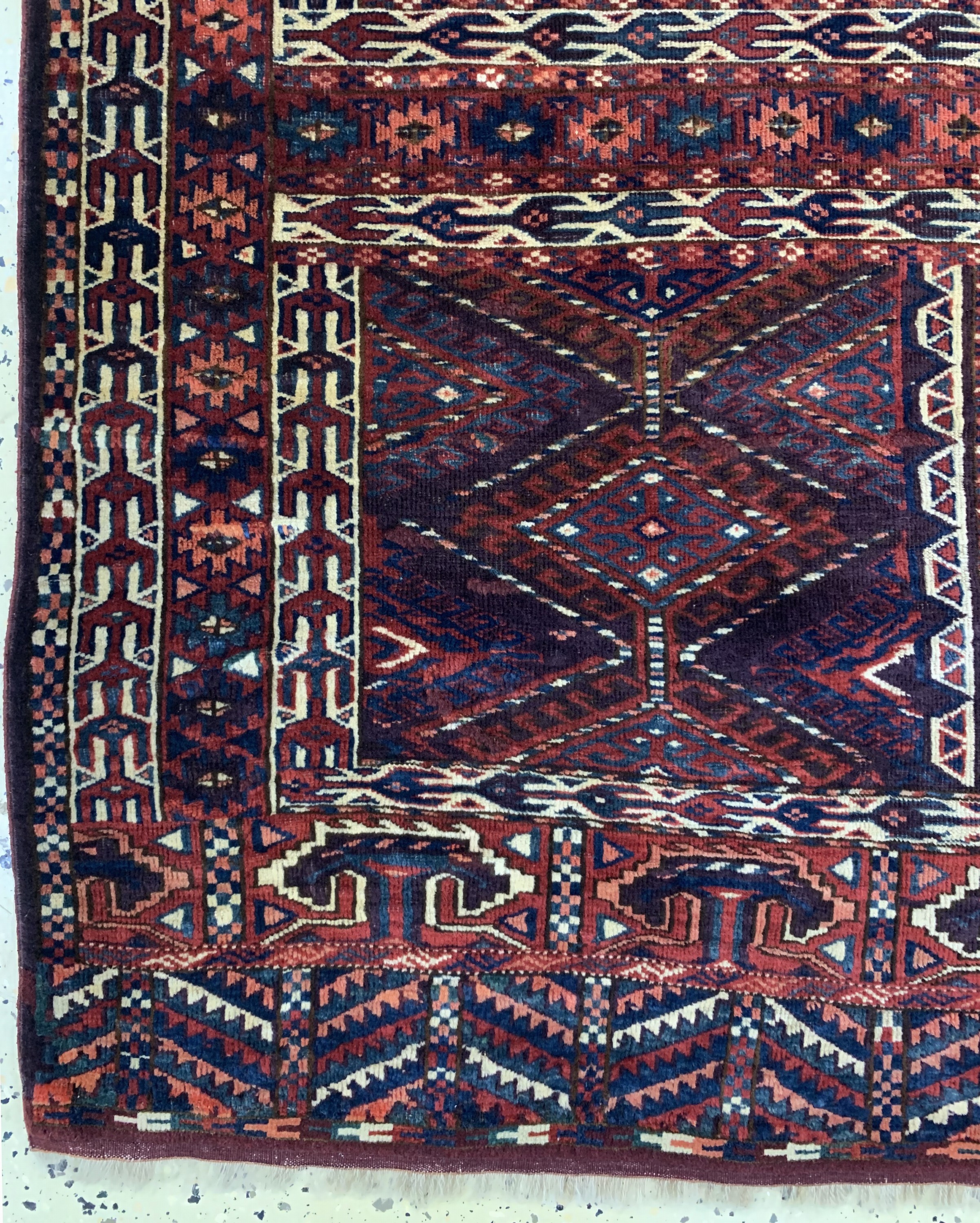 Detail b: Yomud Engsi antik, Turkmenistan, 19.Jhd, Wolle auf Wolle, ca. 148 x 126 cm, EHZ: 3