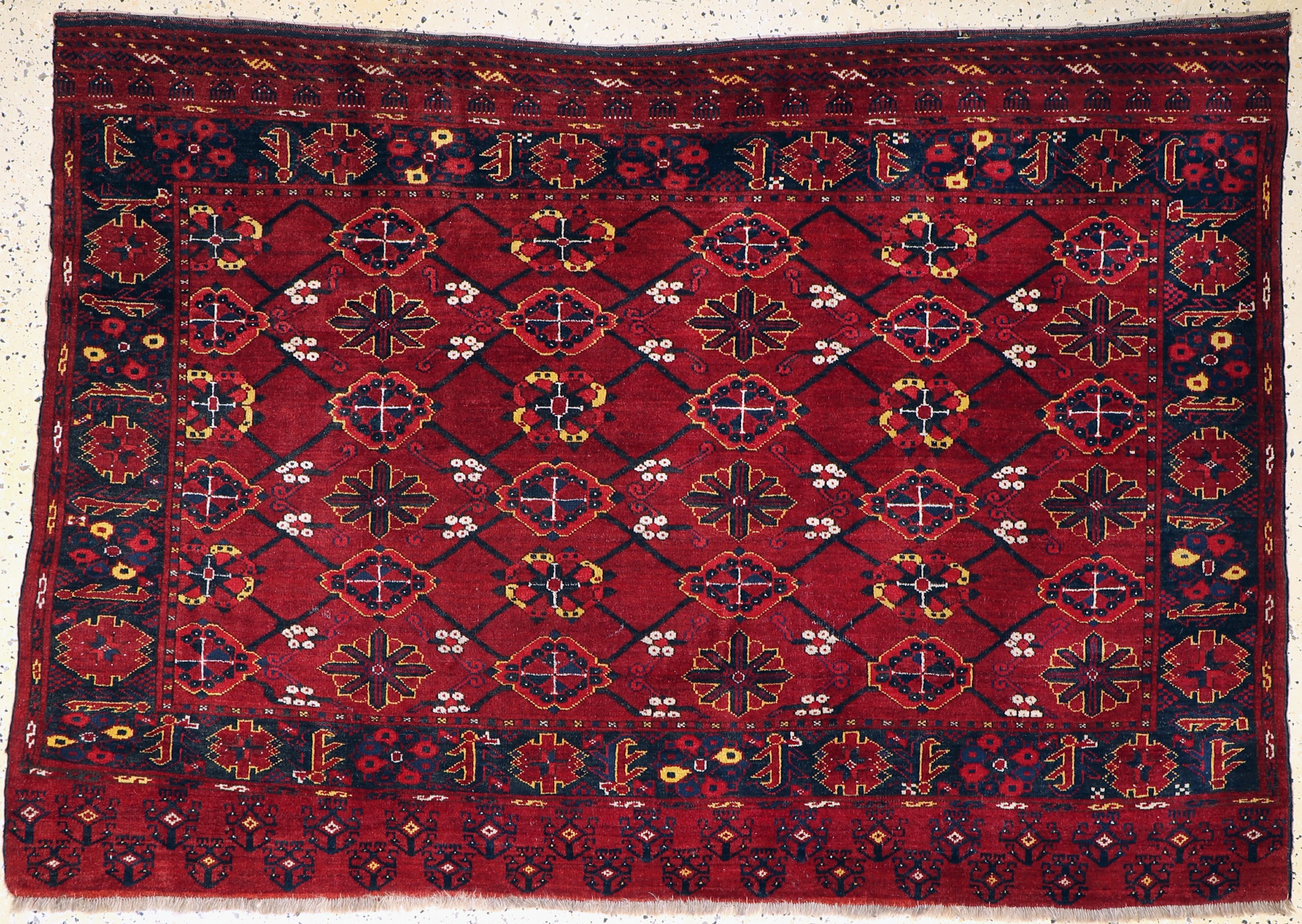 Ersari Beschir"Minakhani", Turkmenistan, um1930, Wolle auf Wolle, ca. 195 x 140 cm, EHZ: 3, Mottenfra?