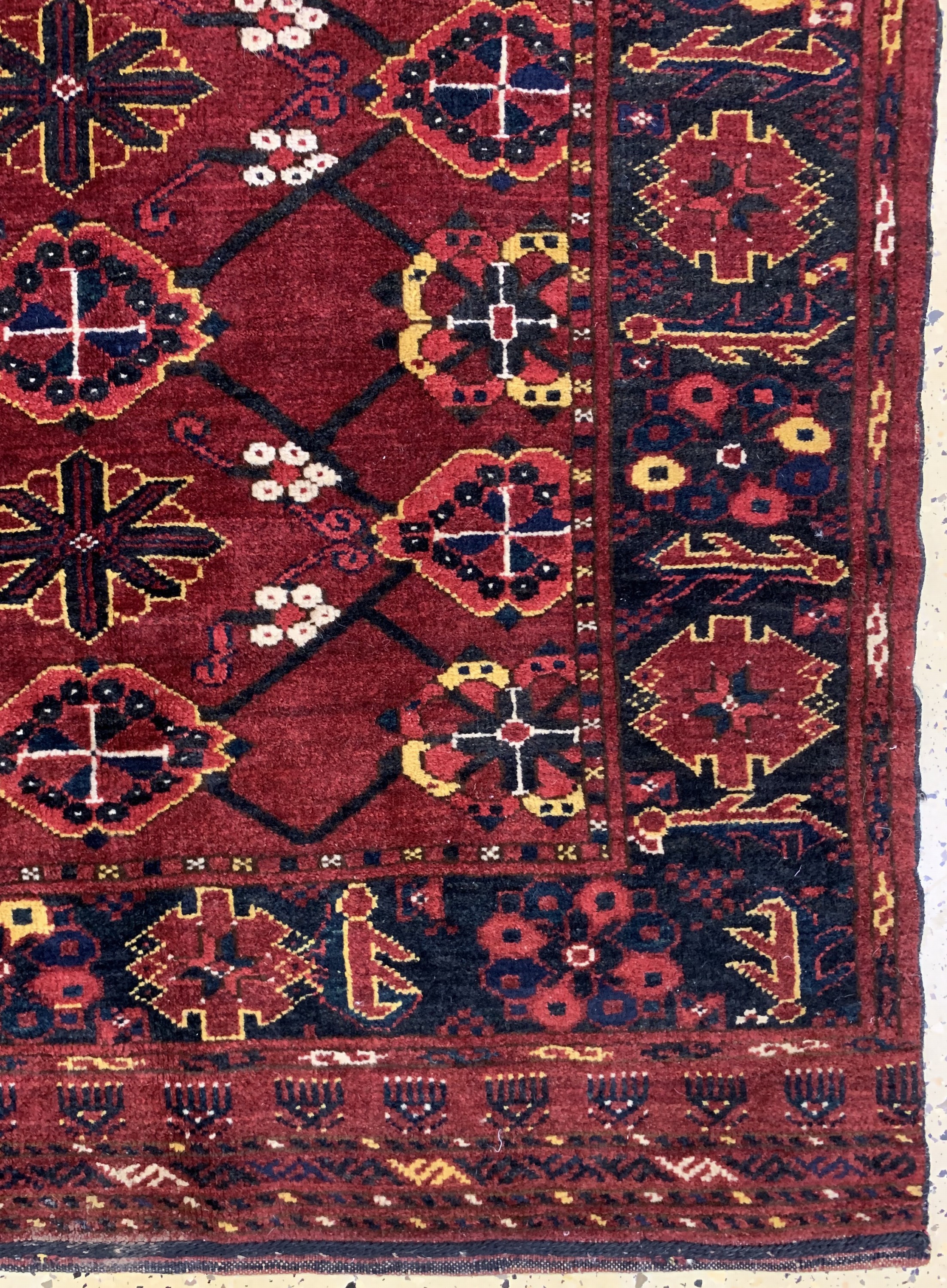 Detail a: Ersari Beschir"Minakhani", Turkmenistan, um1930, Wolle auf Wolle, ca. 195 x 140 cm, EHZ: 3, Mottenfra?
