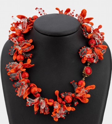 Image Collier, Murano 1950er Jahre, korallenfarb. und farblose Glaselemente zu abstrakter ...