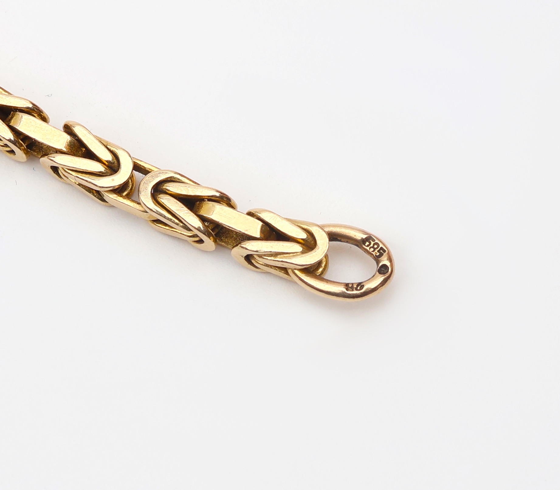 Detail b: 14 kt Gold Königsarmband, GG 585/000, total ca. 20.9 g, L. ca. 20 cm, Karabiner- schließe