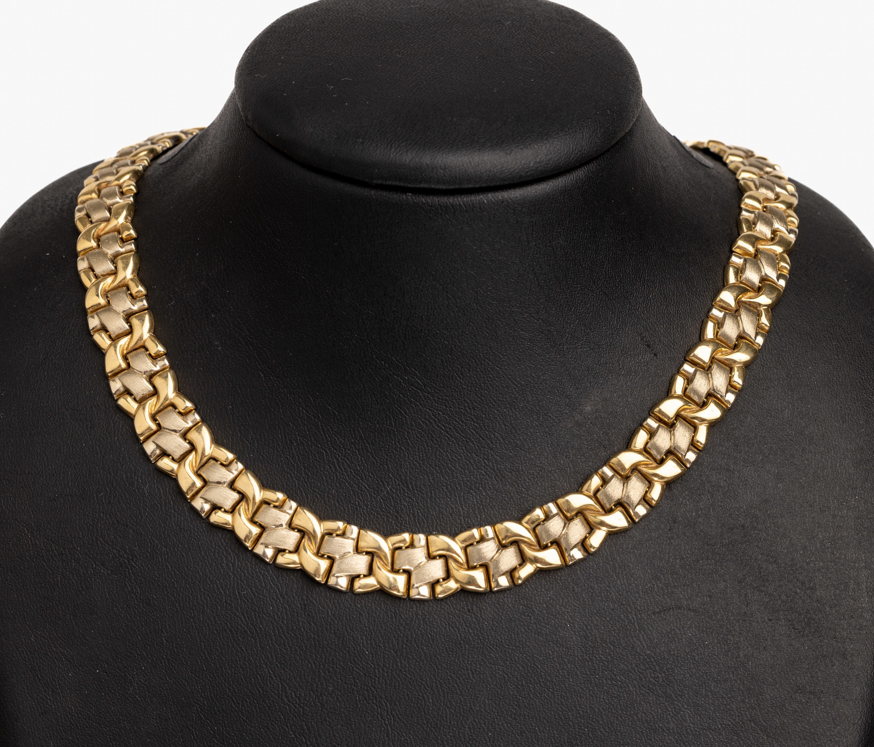 14 kt Gold Kette, GG 585/000, total ca. 44.1 g, L. ca. 48 cm, Kastenschloß mit Sicherheitsacht
