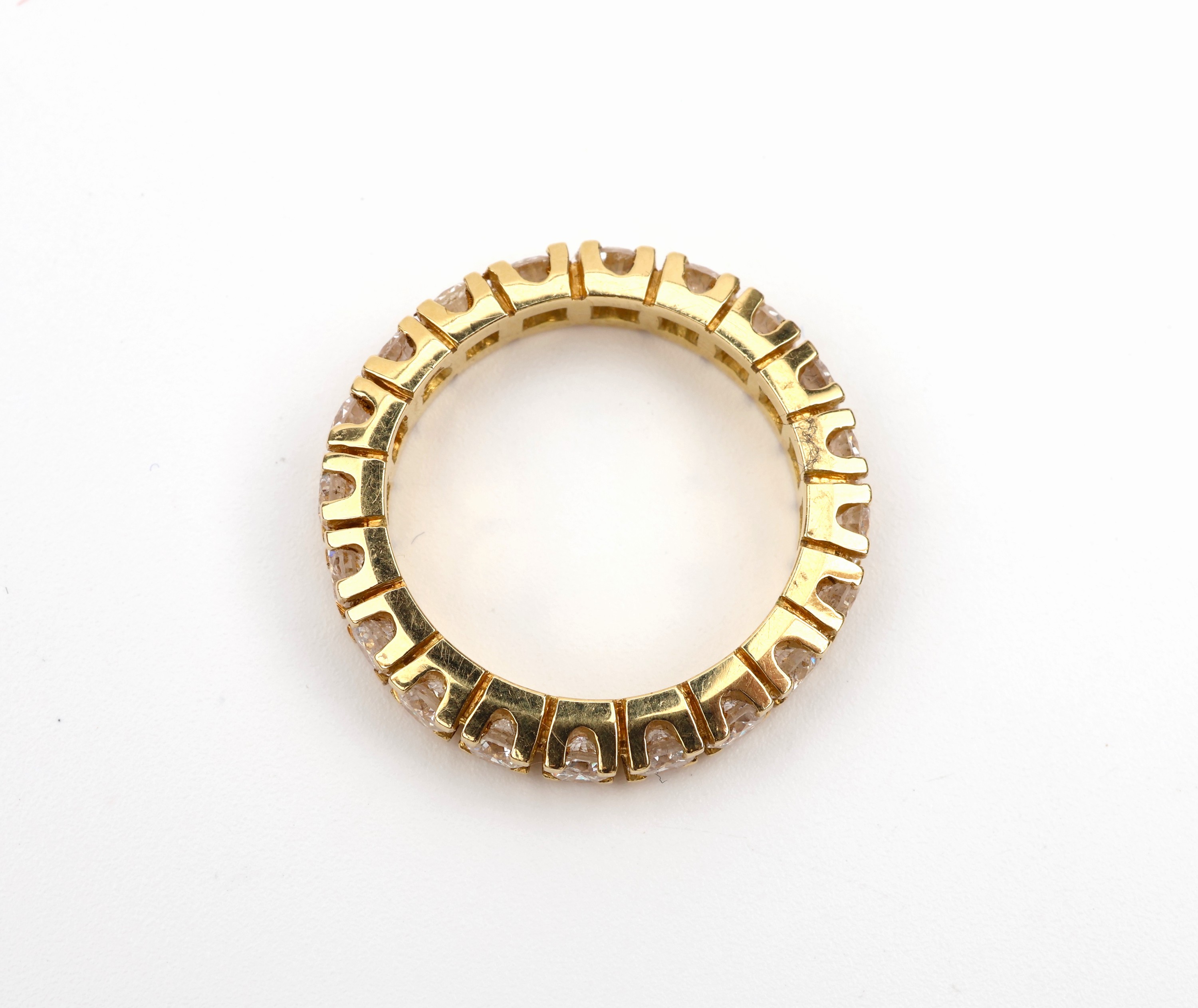 Detail c: 18 kt Gold Brillant-Ring, GG 750/000, 20 Brillanten zus. ca. 2.0 ct Weiß/si, RW 52, ca.5.8 g