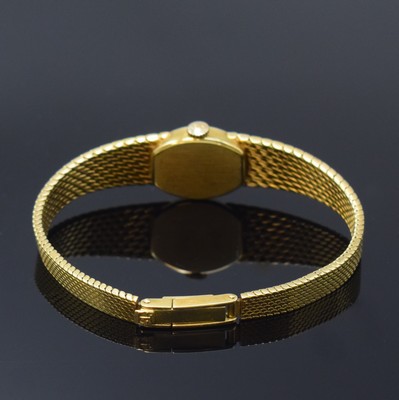 26794606b - TISSOT 14k yellow gold ladies wristwatch, Switzerland around 1965, manual winding, snap on case back, gold coloured dial with applied hour-indices, blackened hands, copper coloured lever movement calibre 530, 17 jewels, diameter approx. 16 mm, length approx. 18 cm, weight approx. 31g, needs to be overhauled, condition 2-3